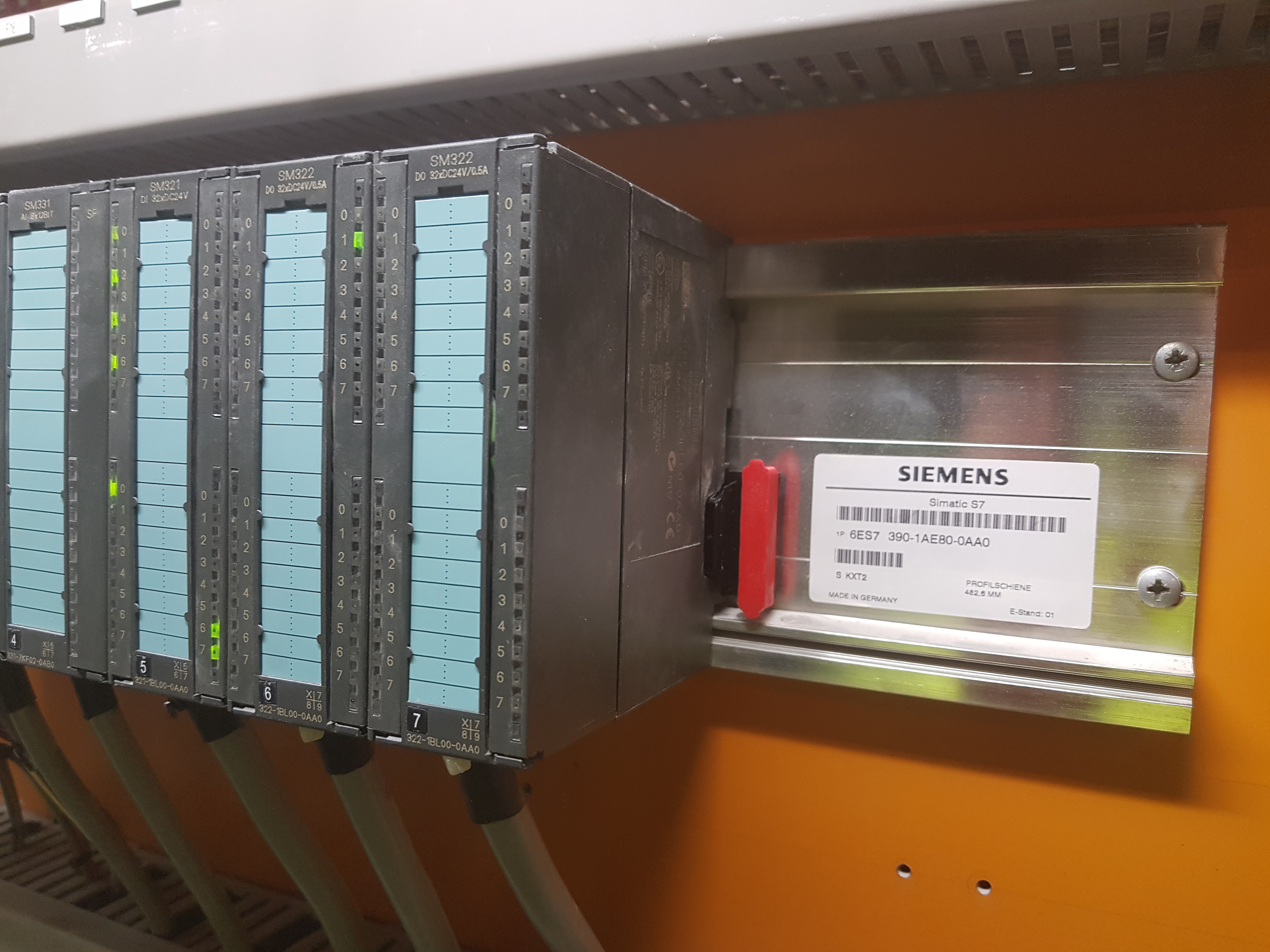 Siemens PLC S7-300 cap