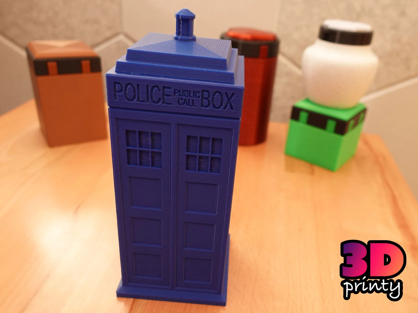 TARDIS Twist Lock Trick Box