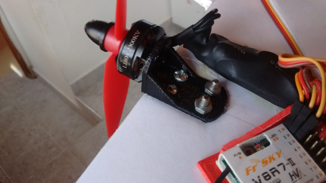 Minimalistic DYS 1804 Motor Mount