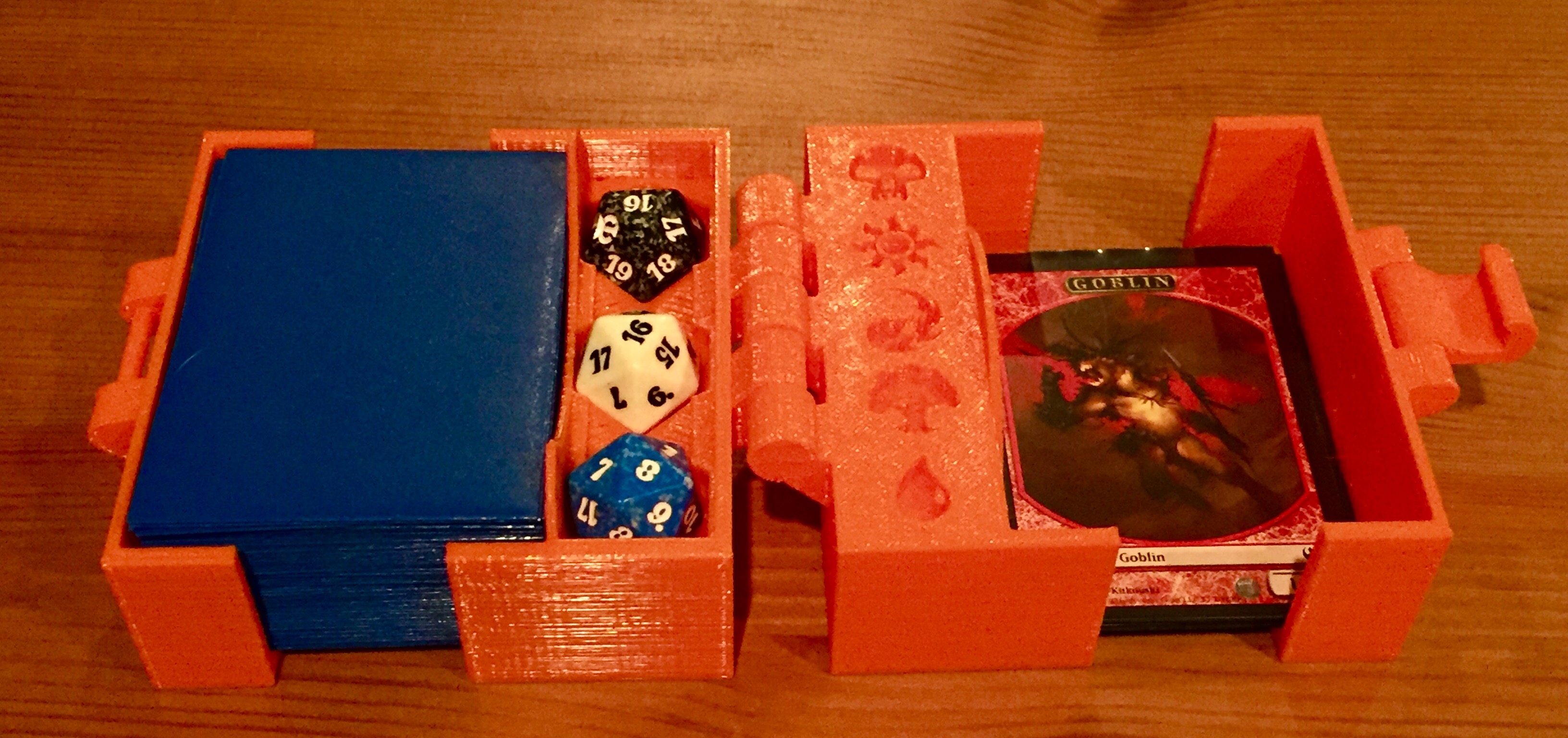 MTG - Latching Deck Box - Two Piece Print