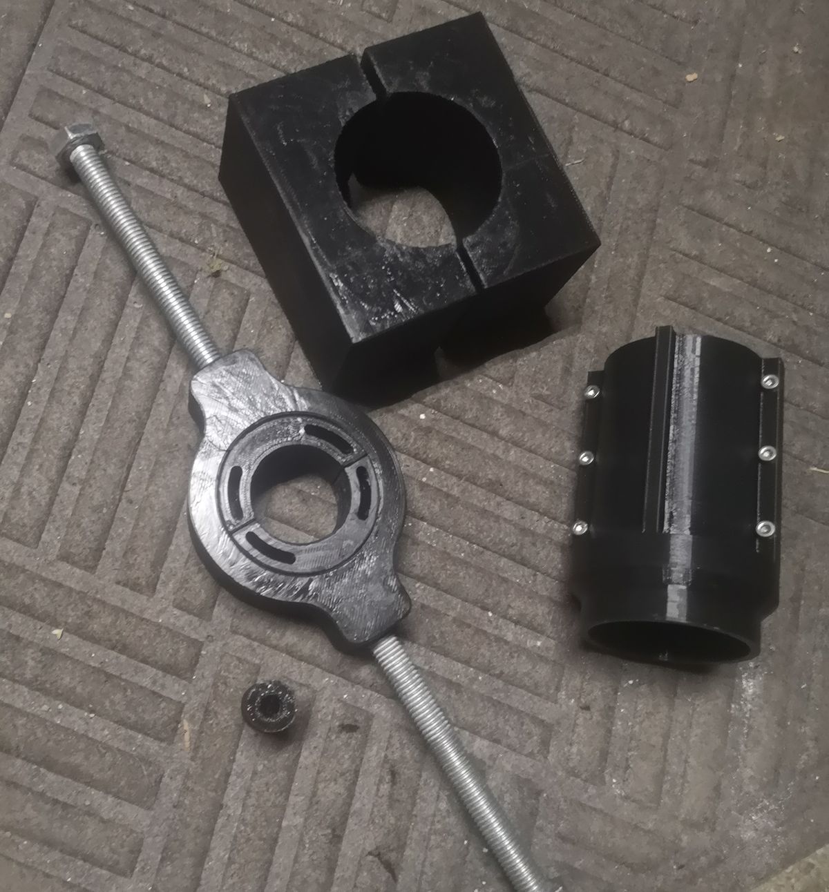 Showa fork 43mm - 1.69in tools for repair