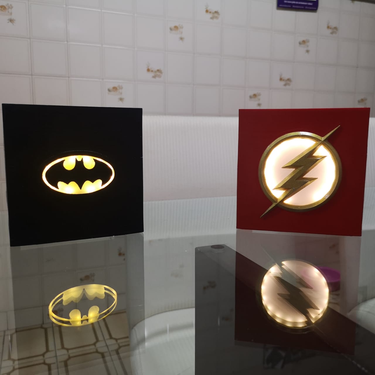 Wall Lamp Batman and Flash