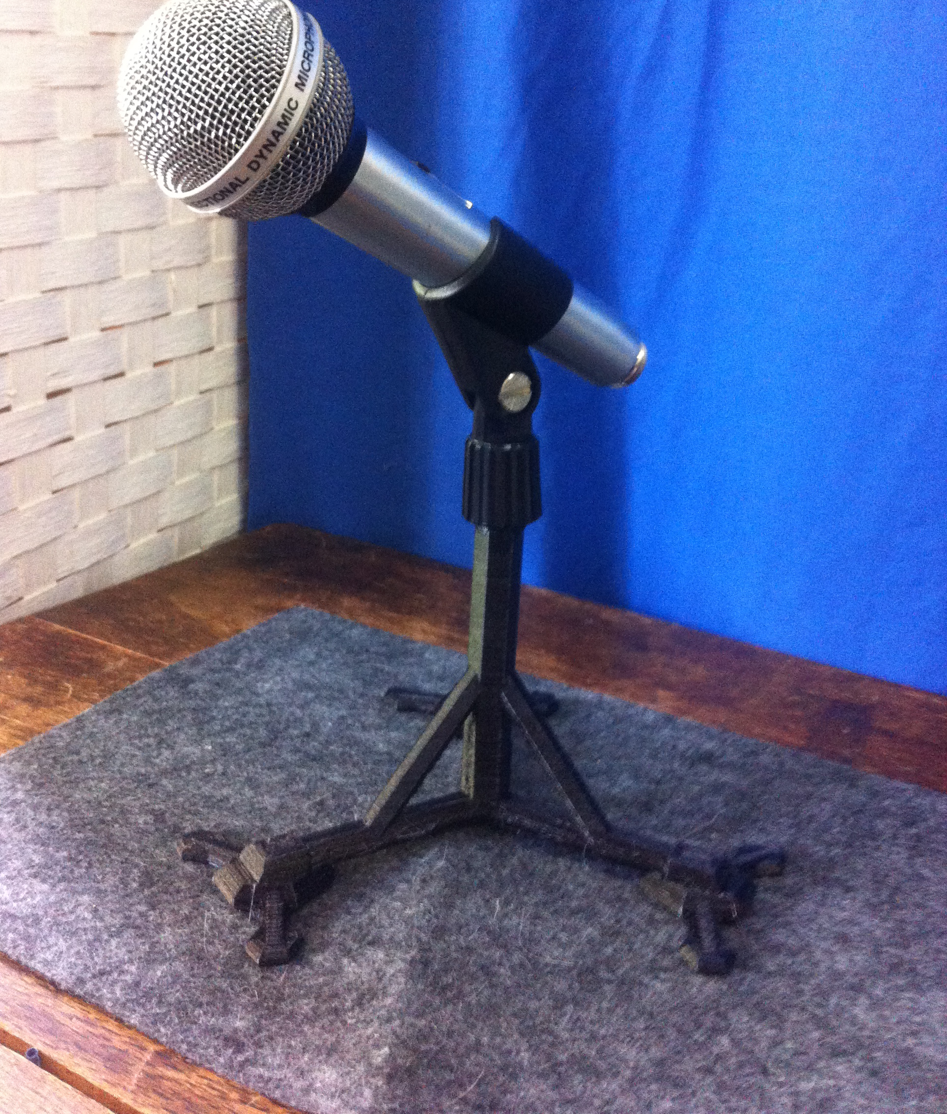 Microphone Stand