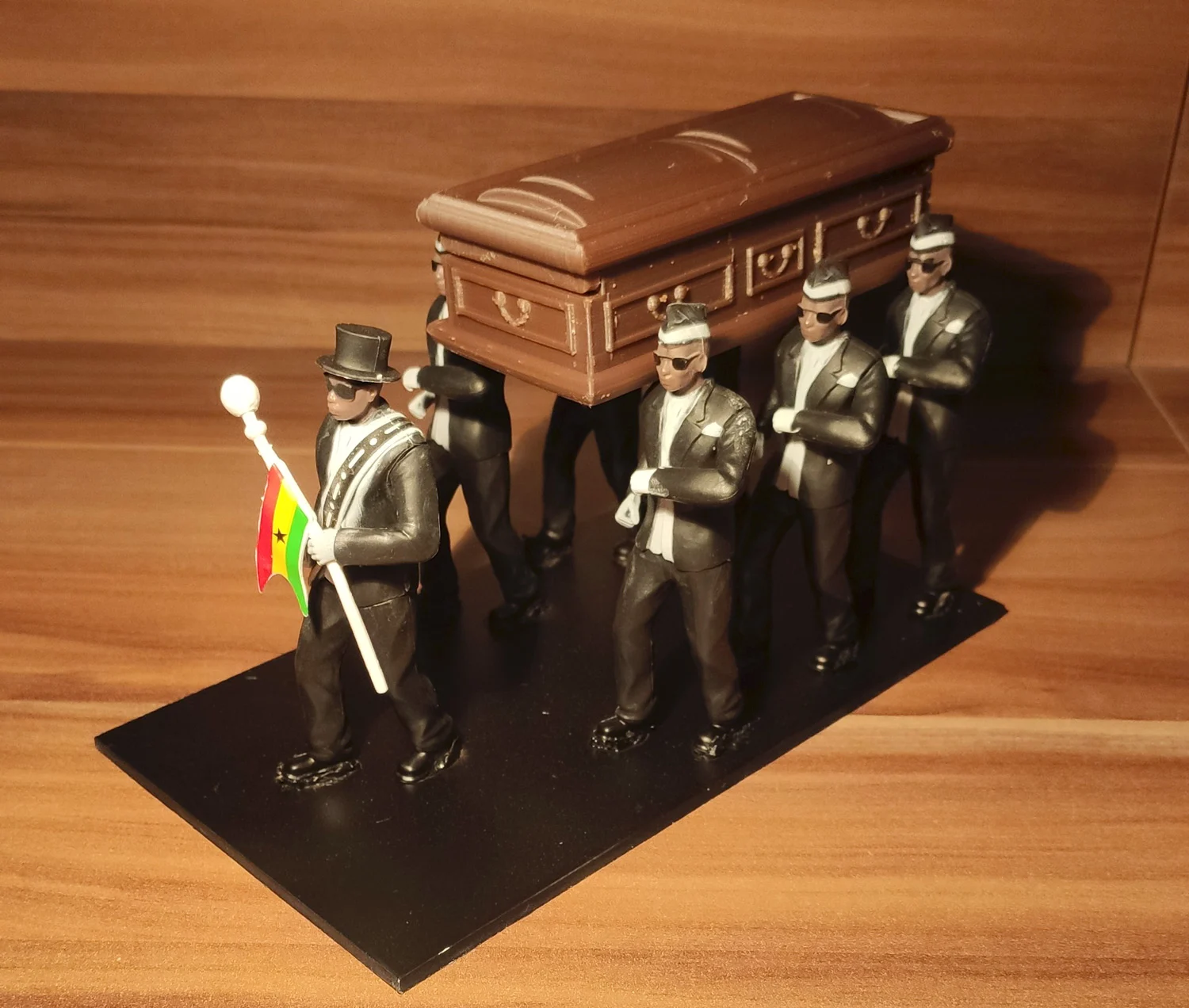 Coffin Dance Meme - Funeral Dance Speaker
