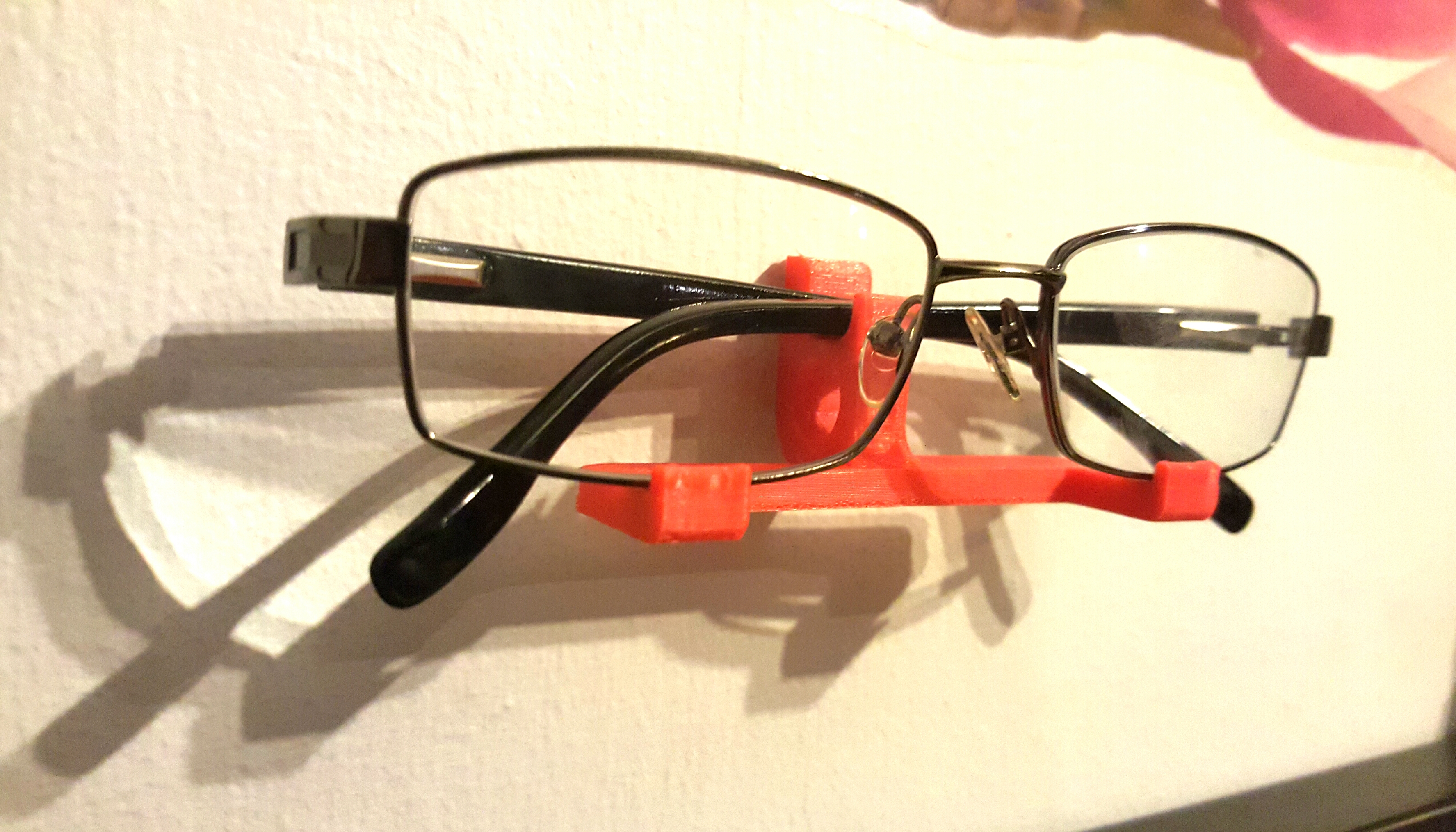 Eyeglasses wall mount holder Ver 1.1