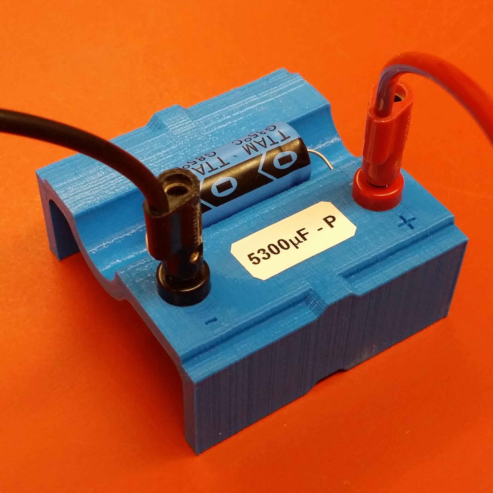 CapBase02