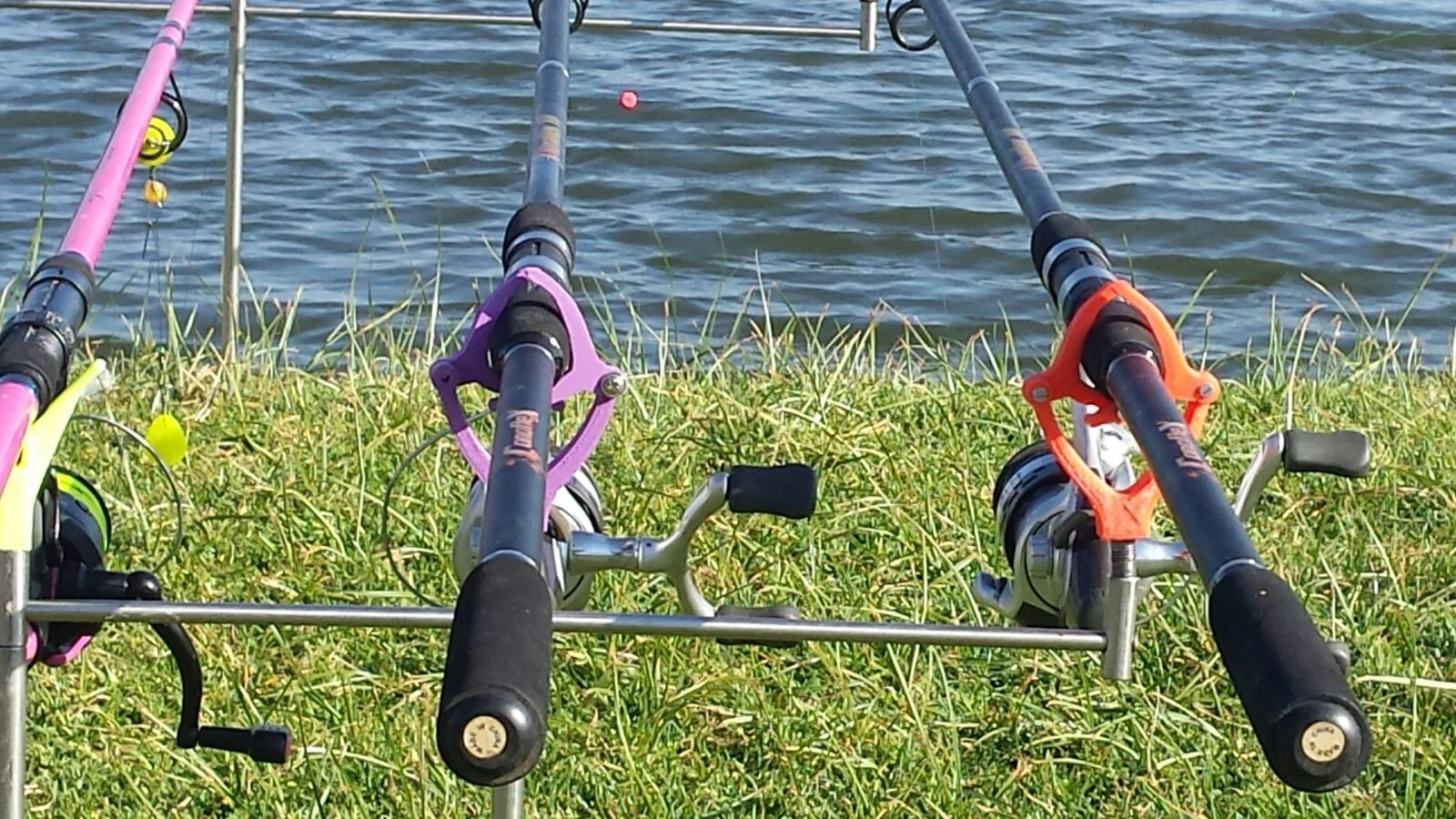 Fishing rod butt clamp