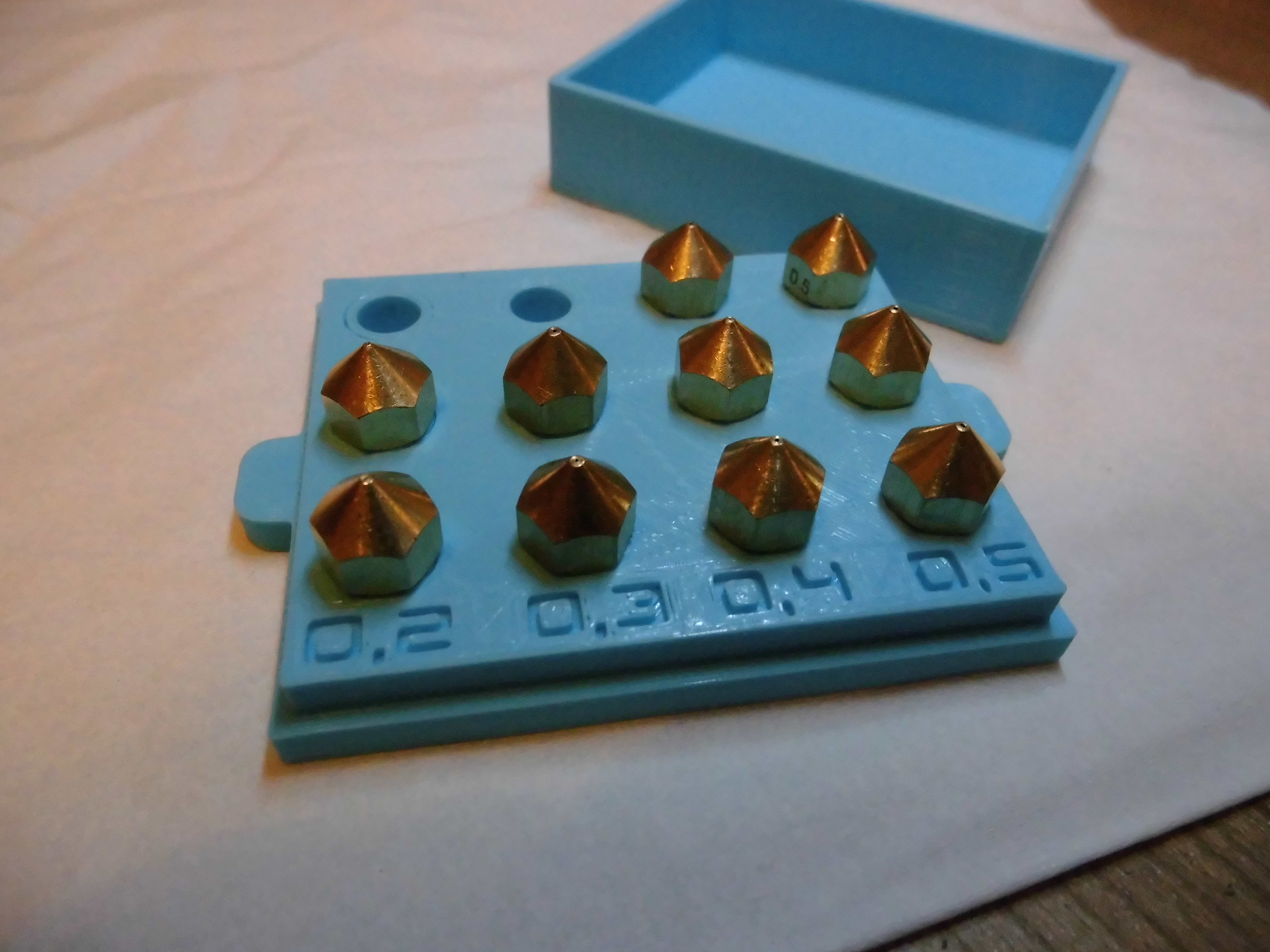 3D Printer Nozzle storage case !