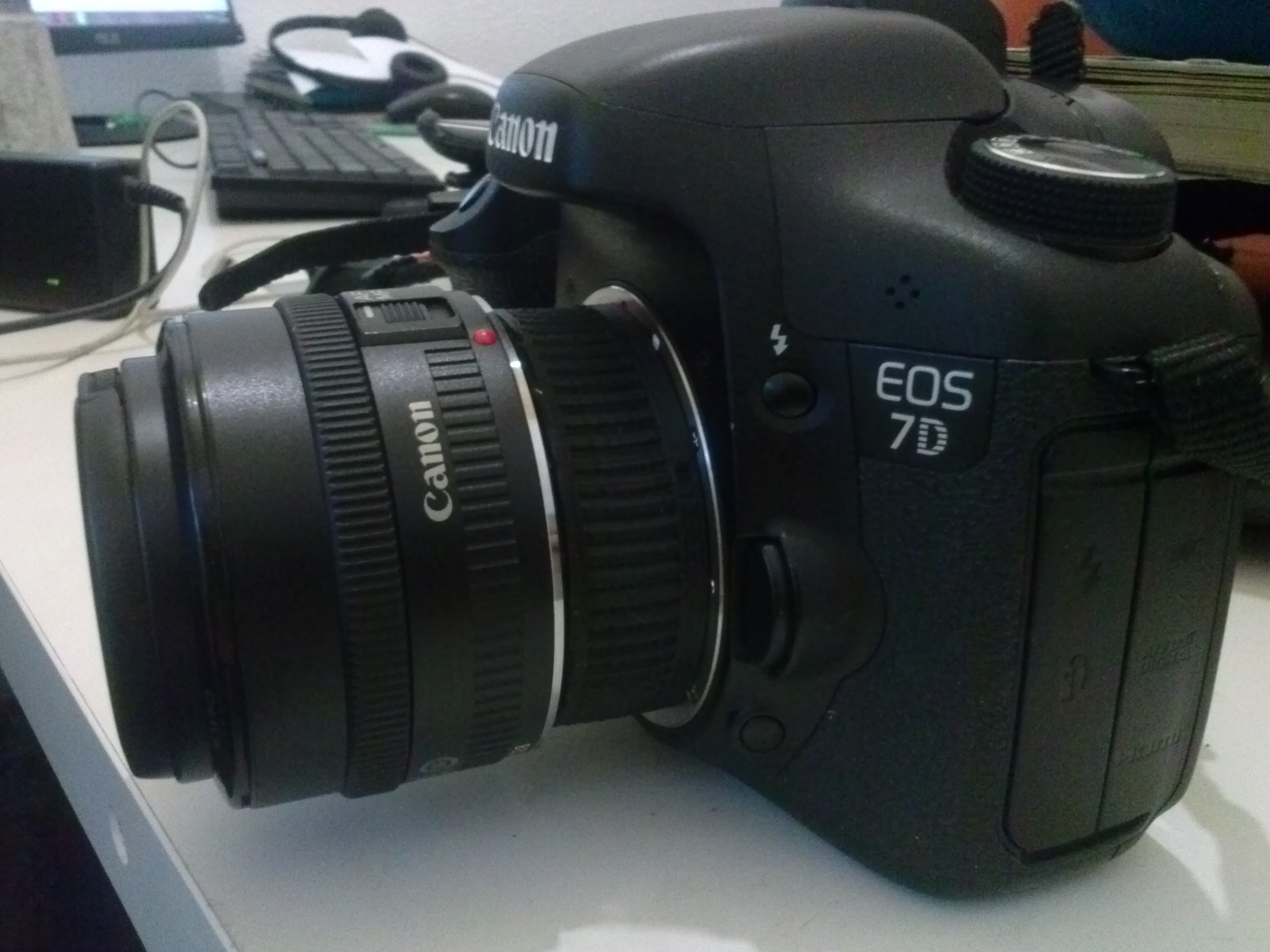 Canon EF extension tube - Fixed.