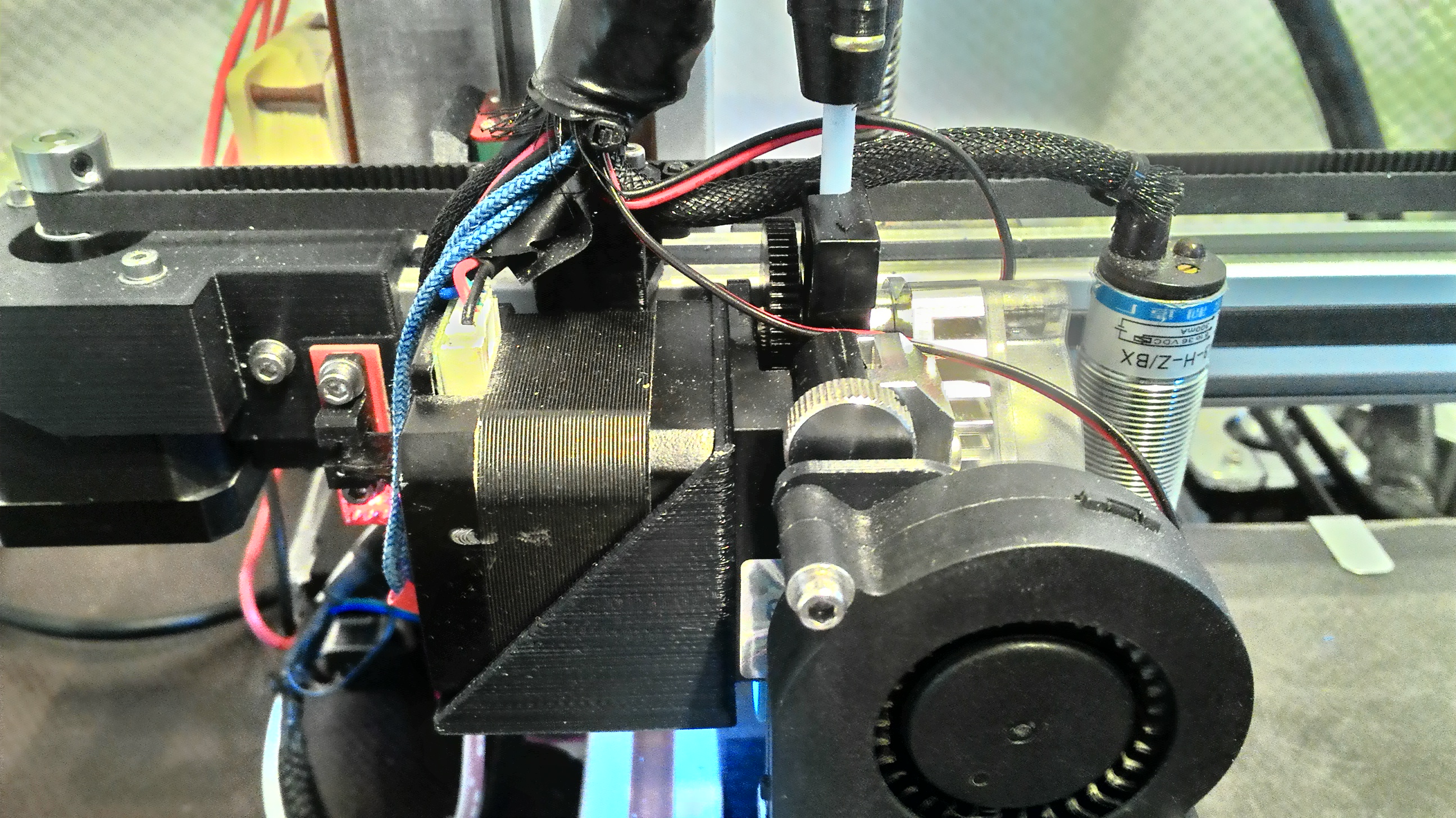 E3D Titan Aero holder MGN 12 2020 extrusion