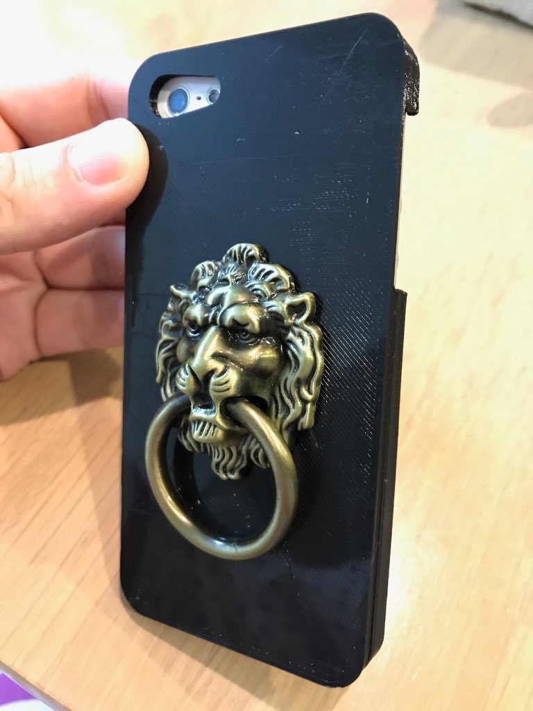 iPhone5/5s/SE Cover w/ Lion