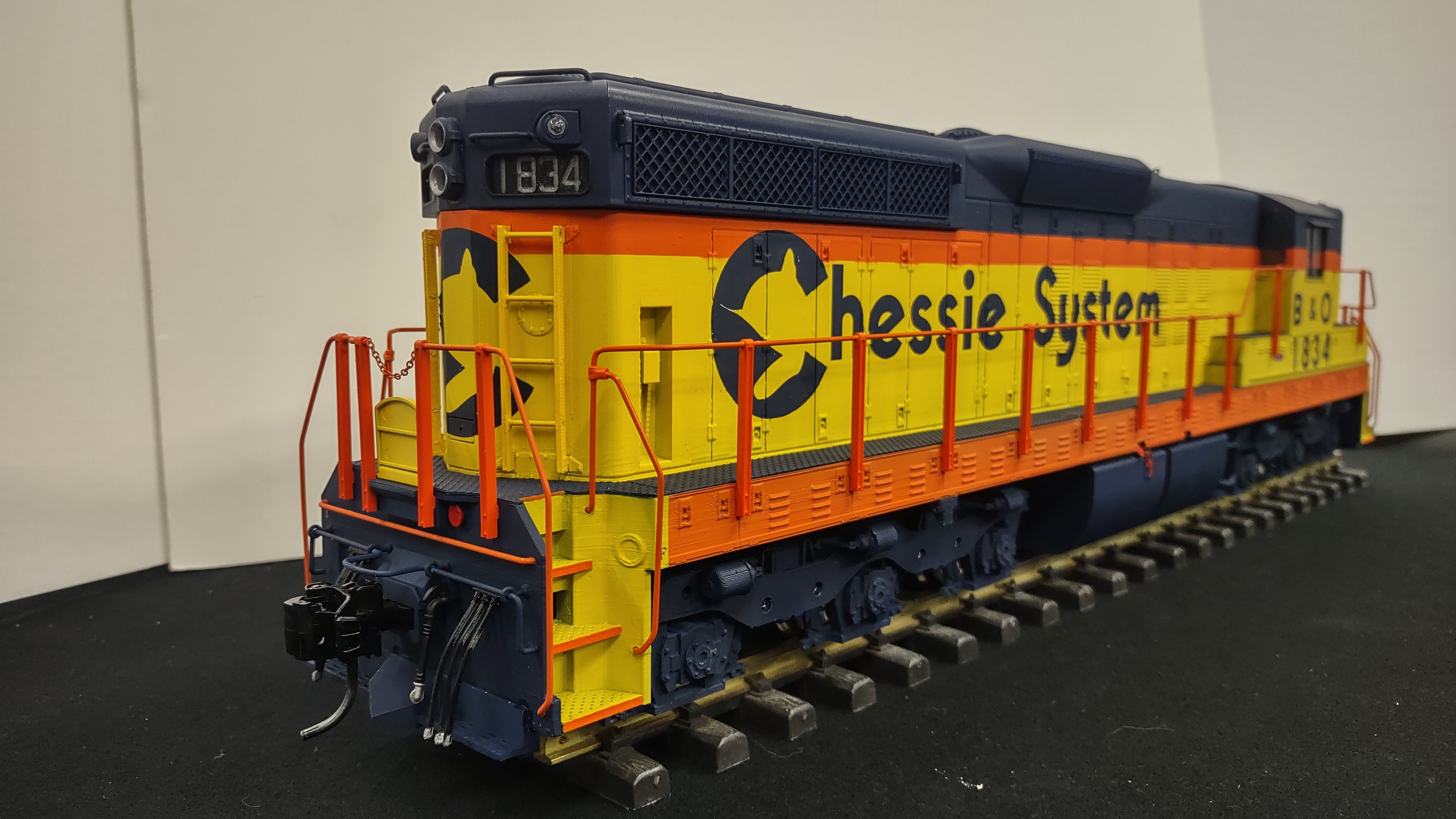 1:29 G Gauge EMD SD7/9 Locomotive
