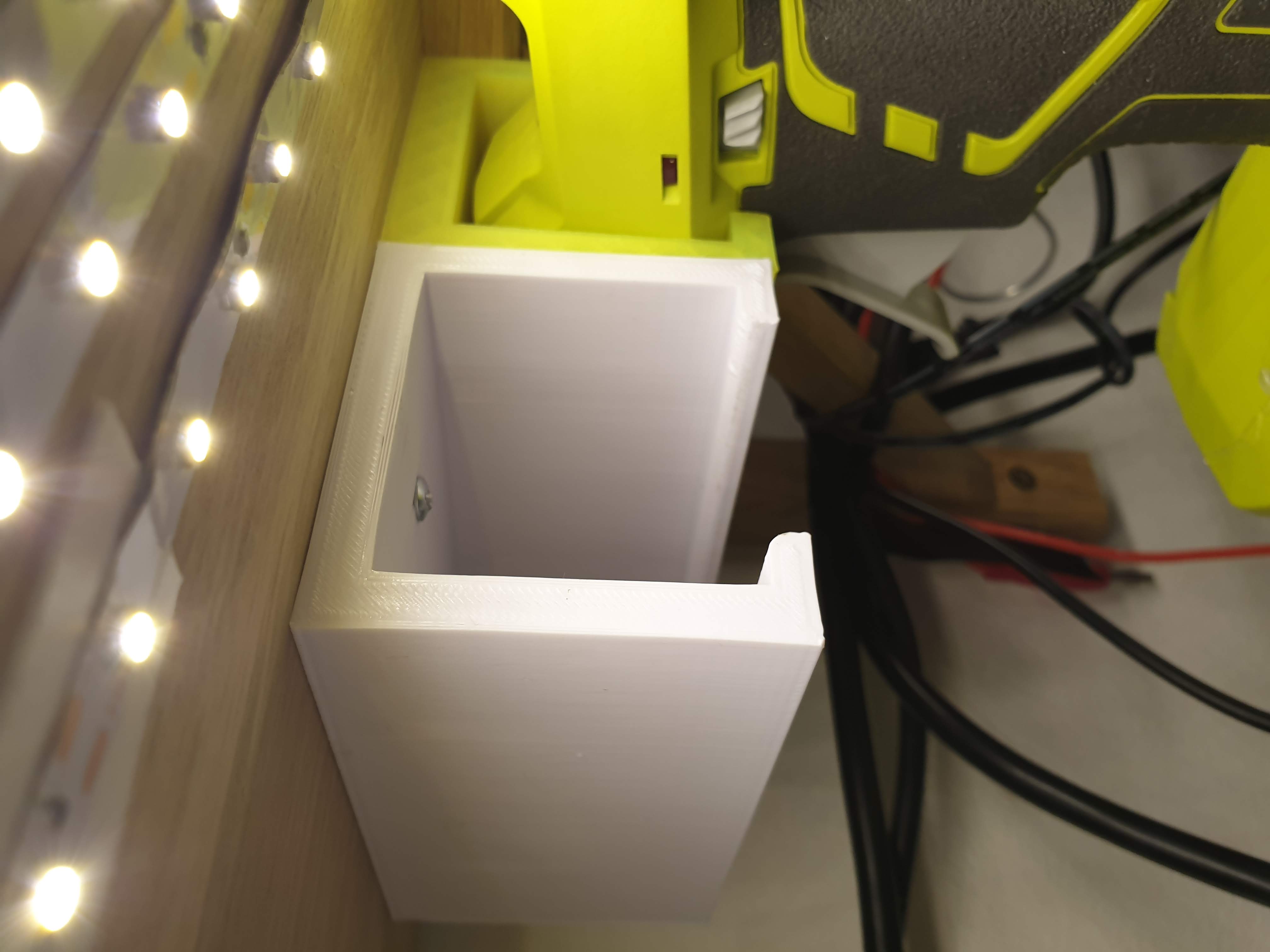 Under shelf mout for Bosch gsr12v-20