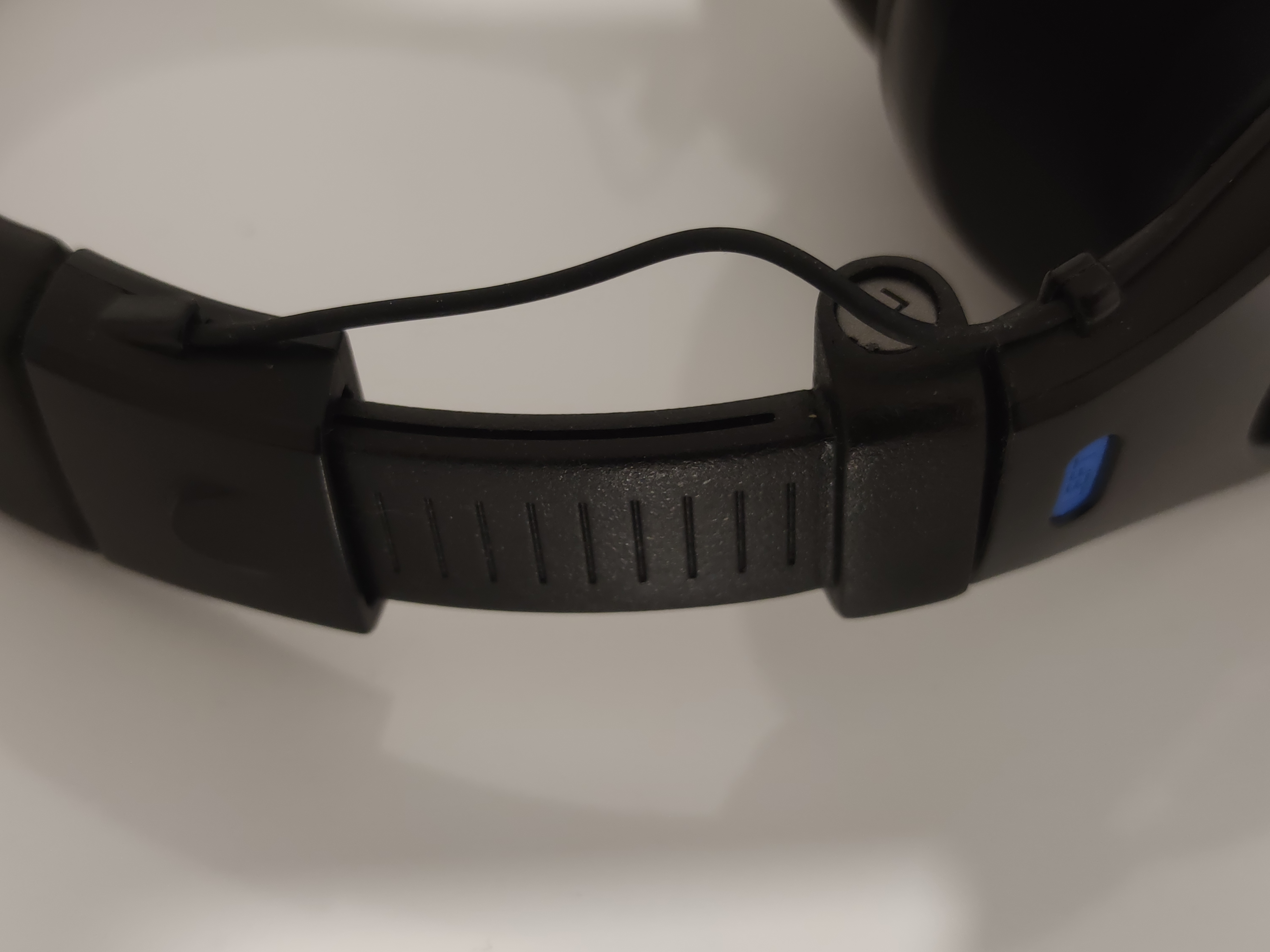 Shure SRH440 Headband Hinge/Slider Replacement (Improved Fit with Locking Notches)