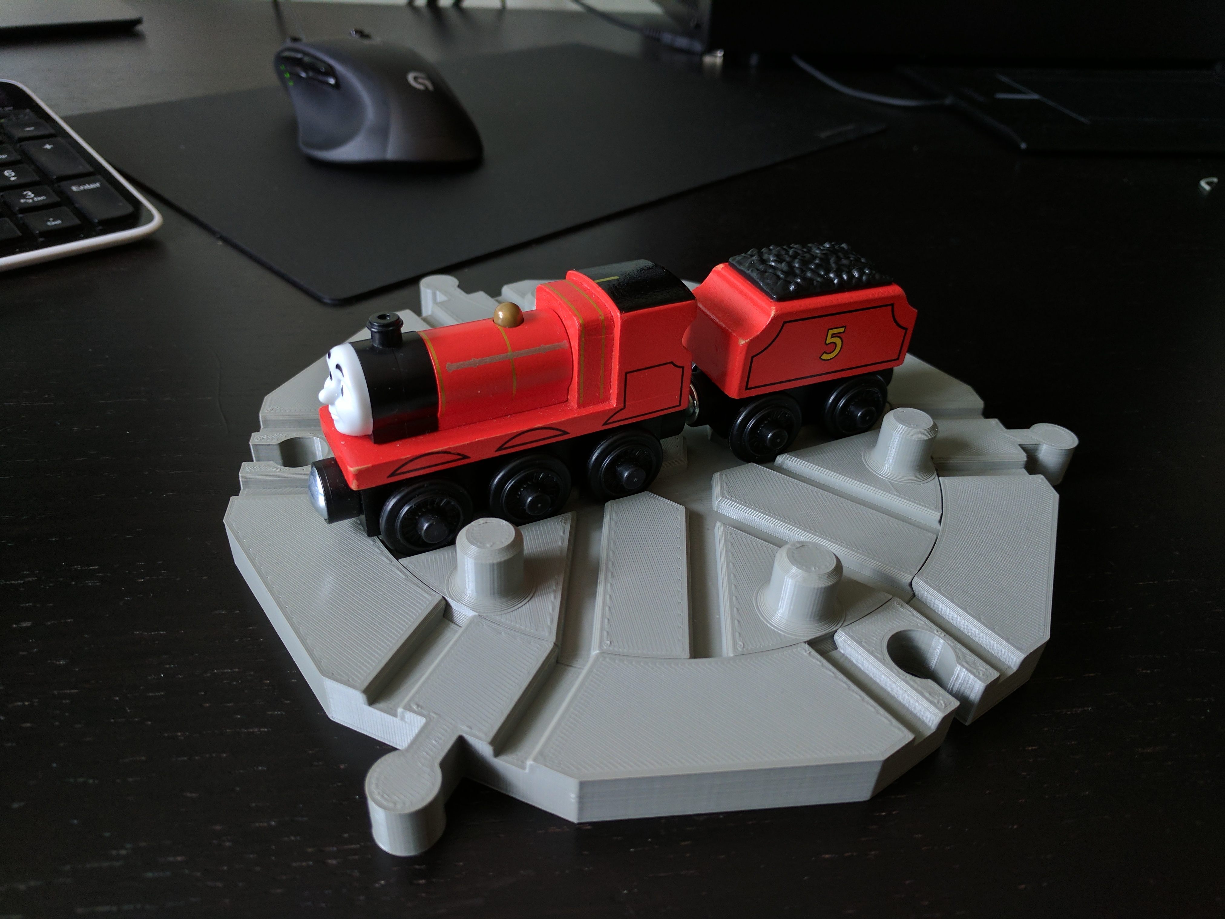 Train Turntable (6-way)