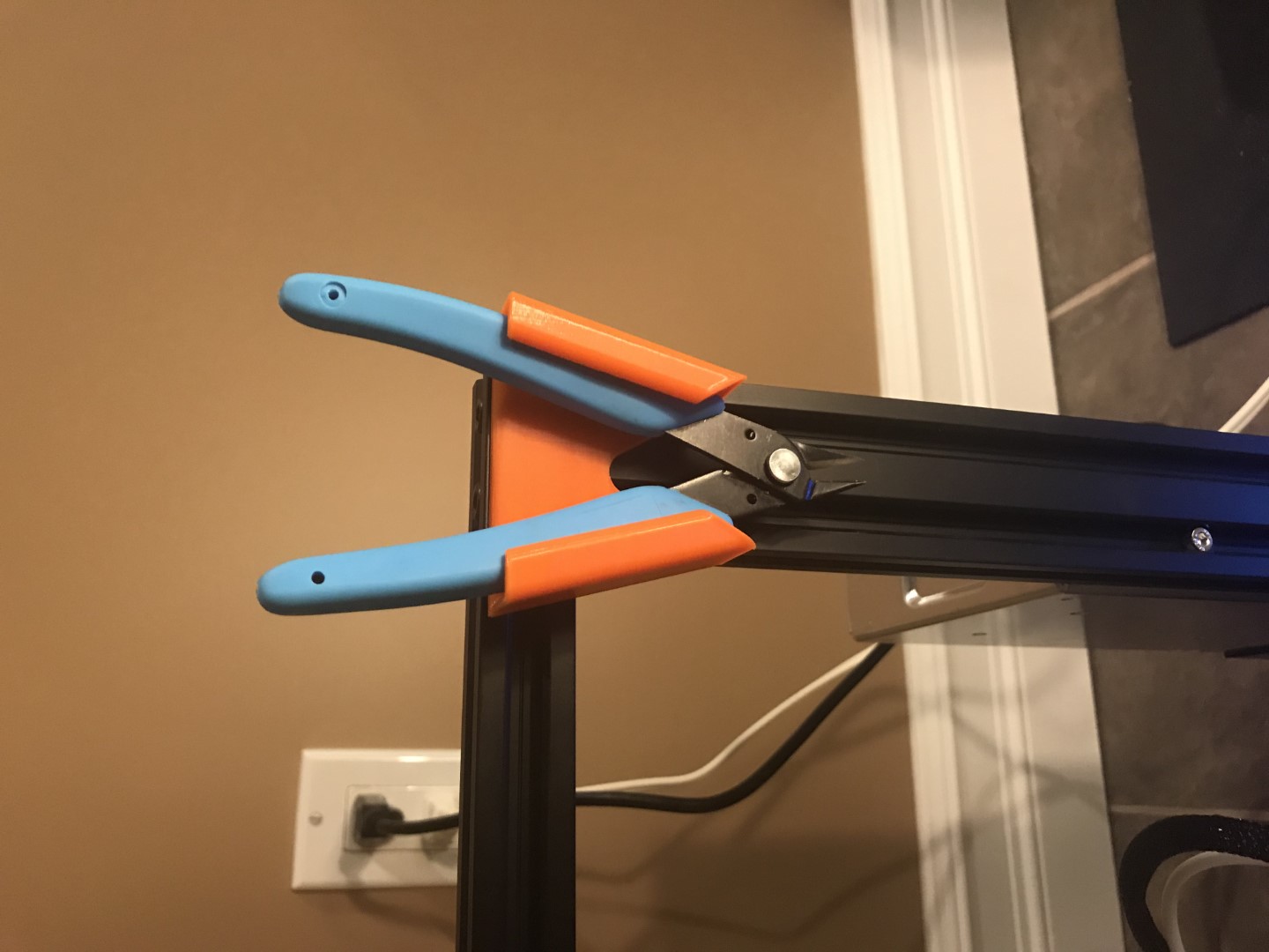 Flush cutter holder for ender 3