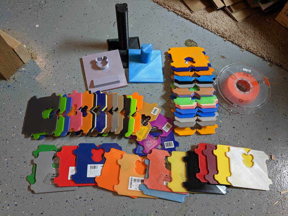 Toxodenta Stand And Stacking Cap