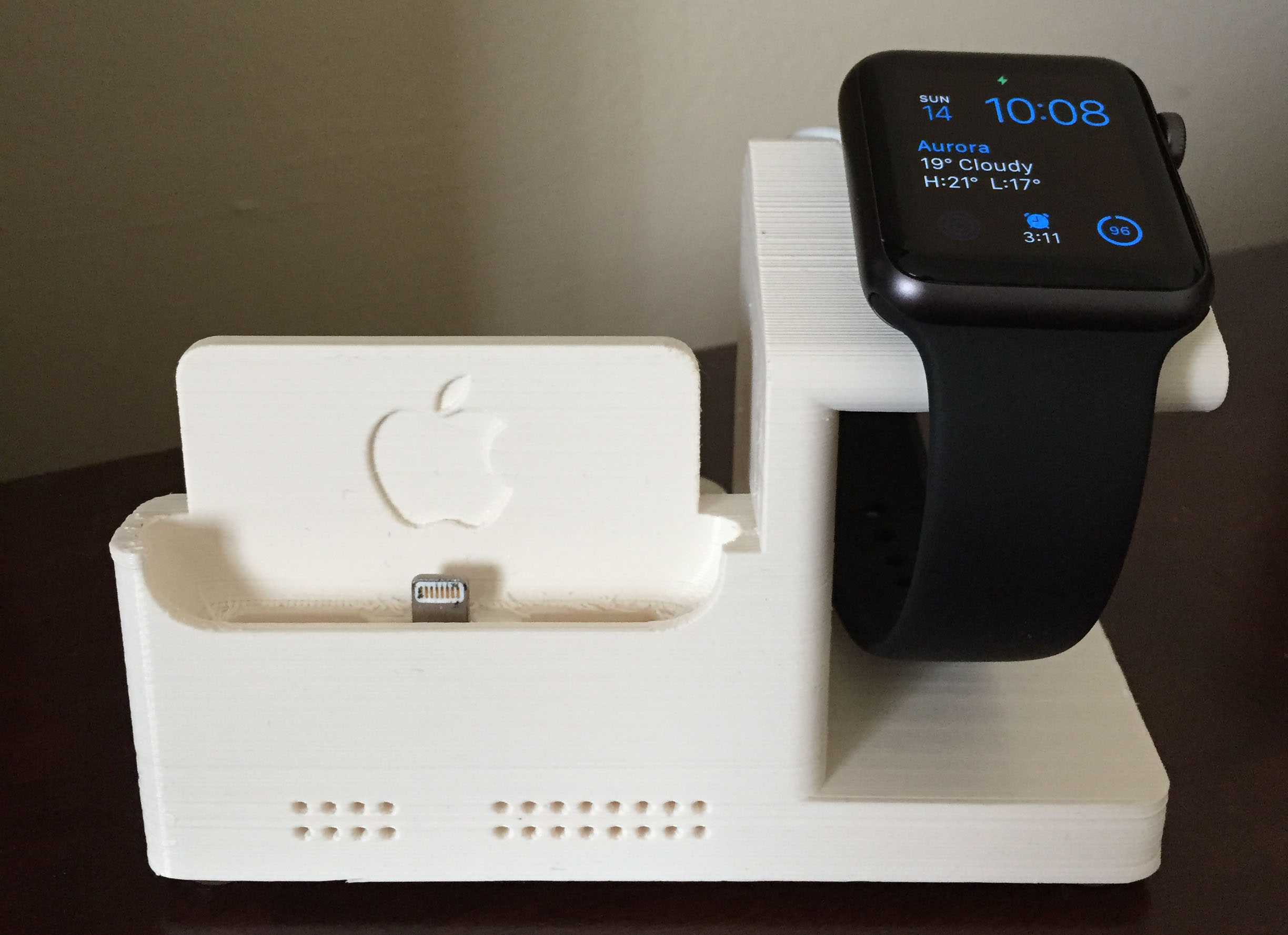 iPhone 6 Dock w/ Integrated Apple Watch Charging Station