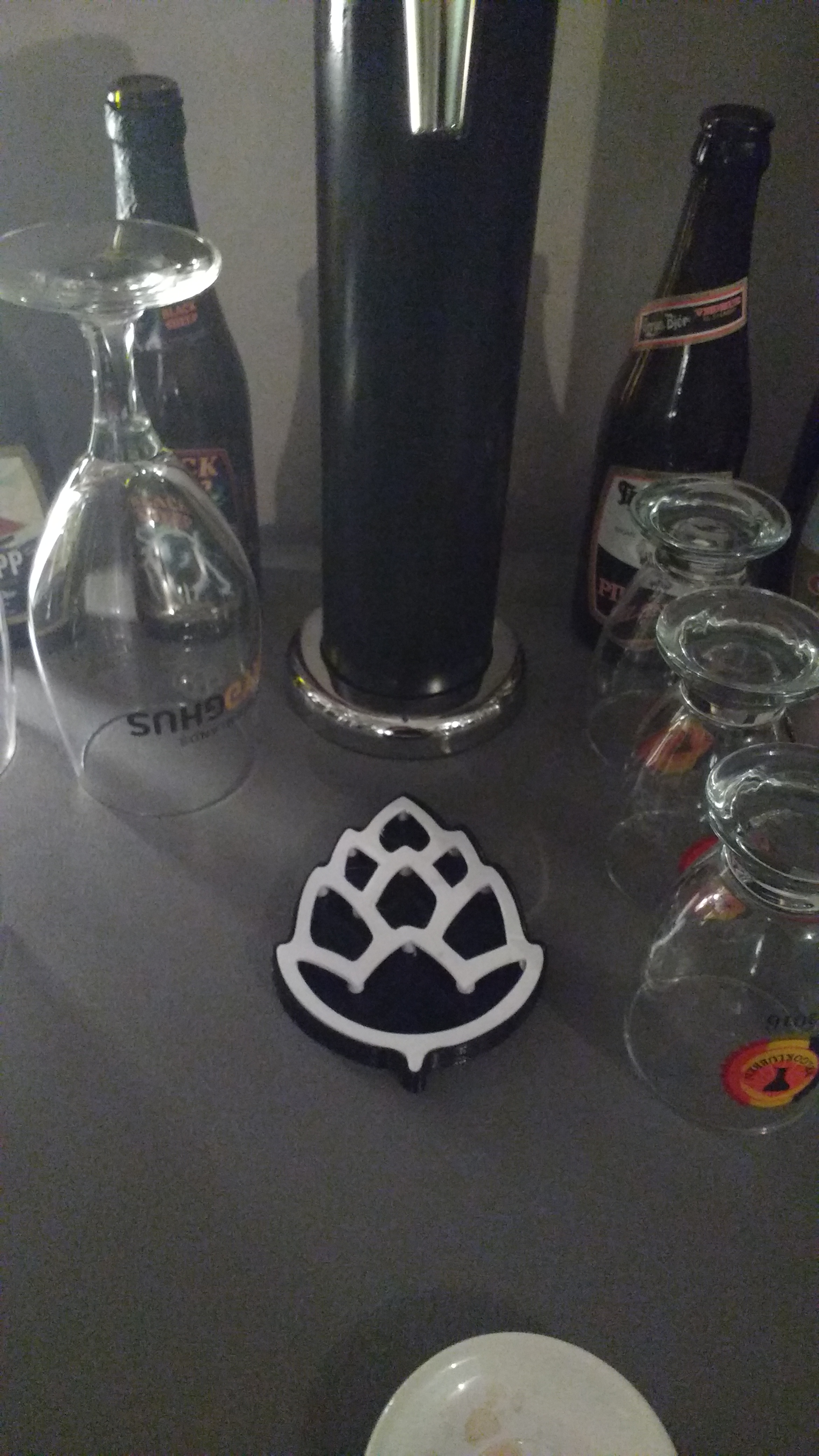 Drip tray hop cone