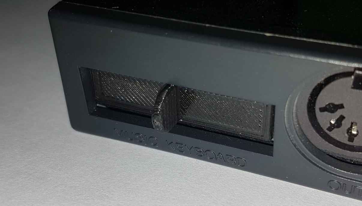 Music keyboard connector cover for Yamaha SFG or Philips Music Module