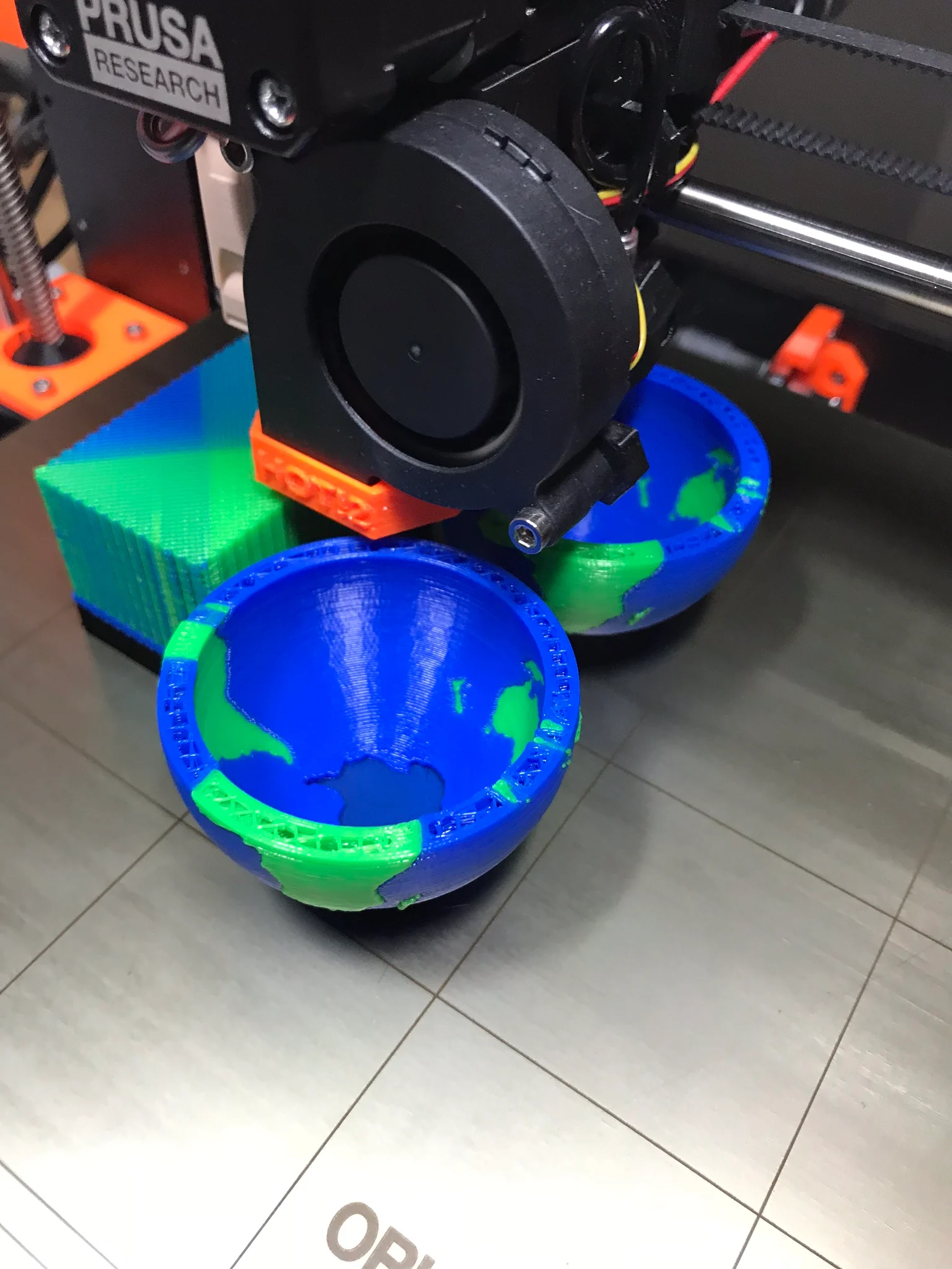 Multi-Color World Hollow with Stand