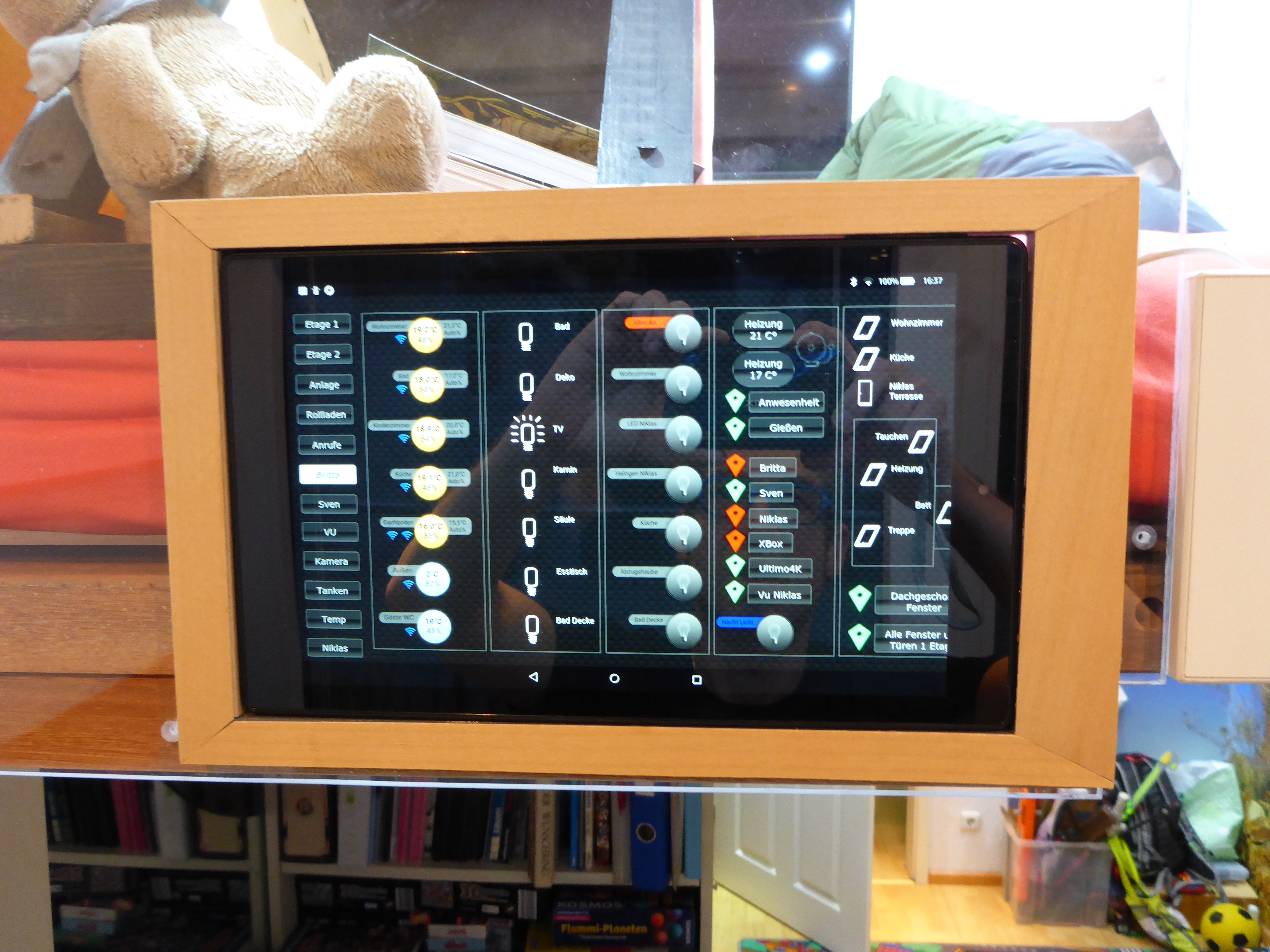 Wall mount Amazon Fire Tab HD 8" / 10" new generation