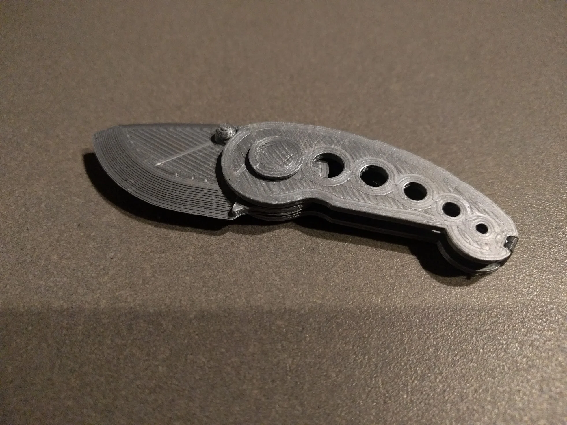 Folding knife