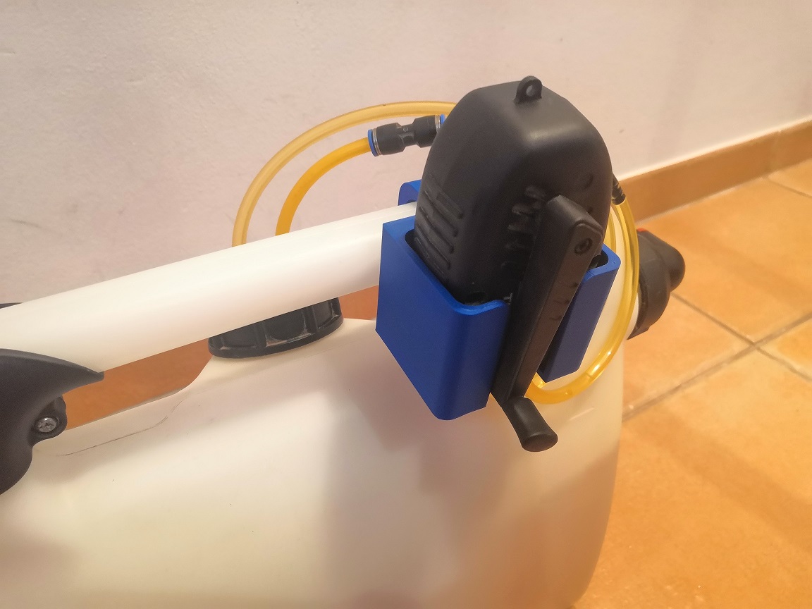RC Fuel Pump Holder