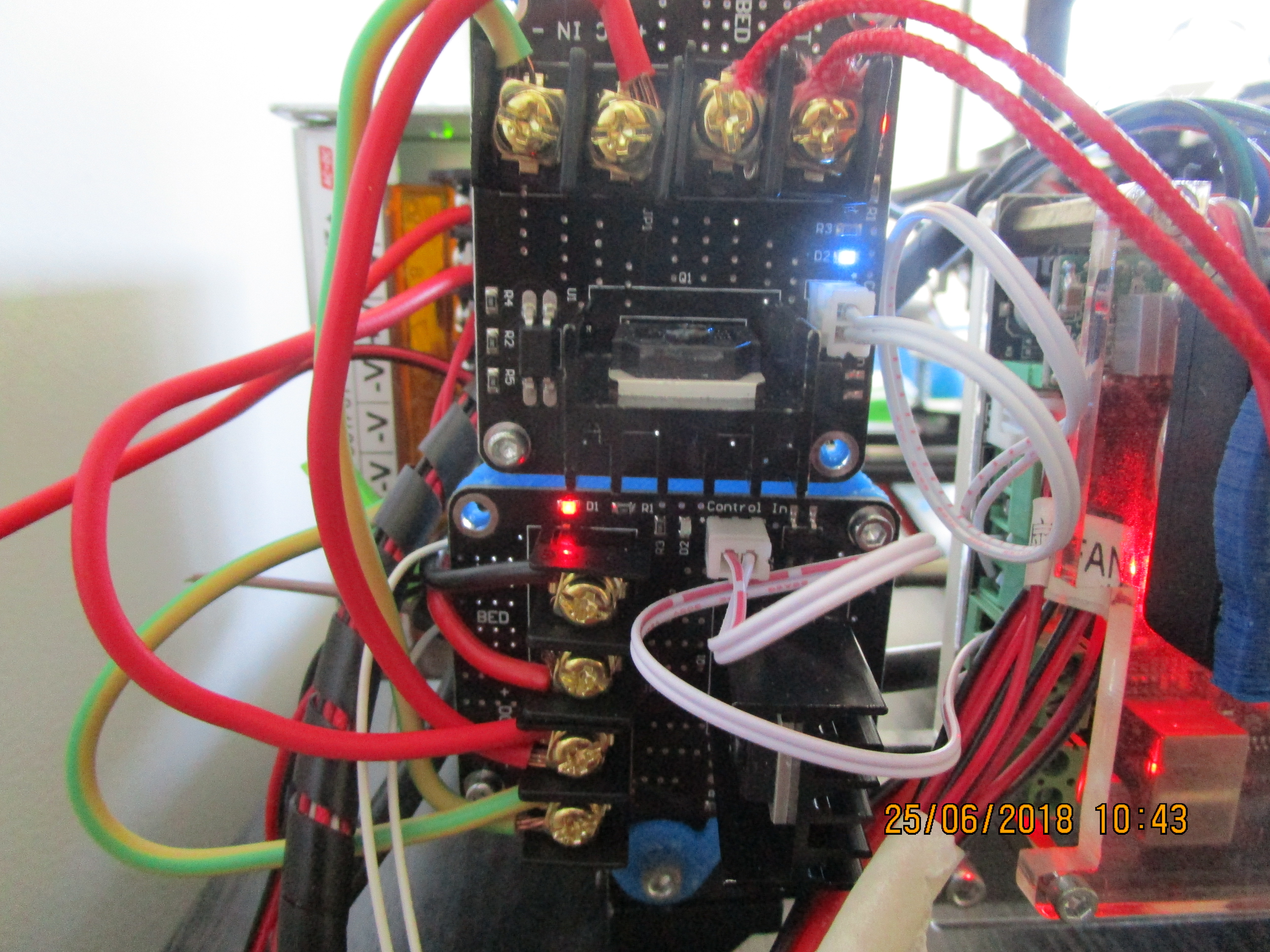 Dual Mosfet Mount for Tidy Wiring