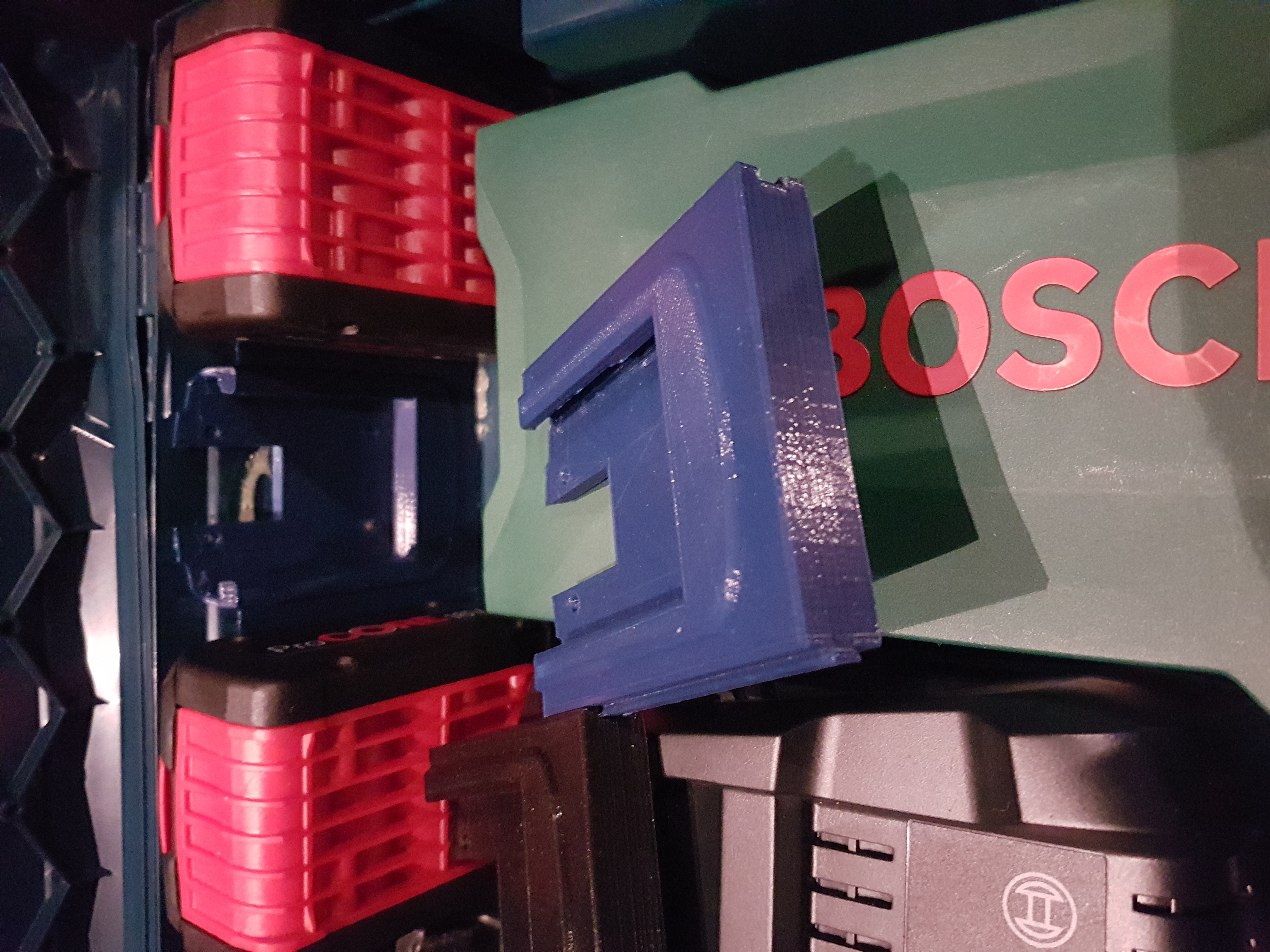 Bosch-Akkuhalter-Modul-18v