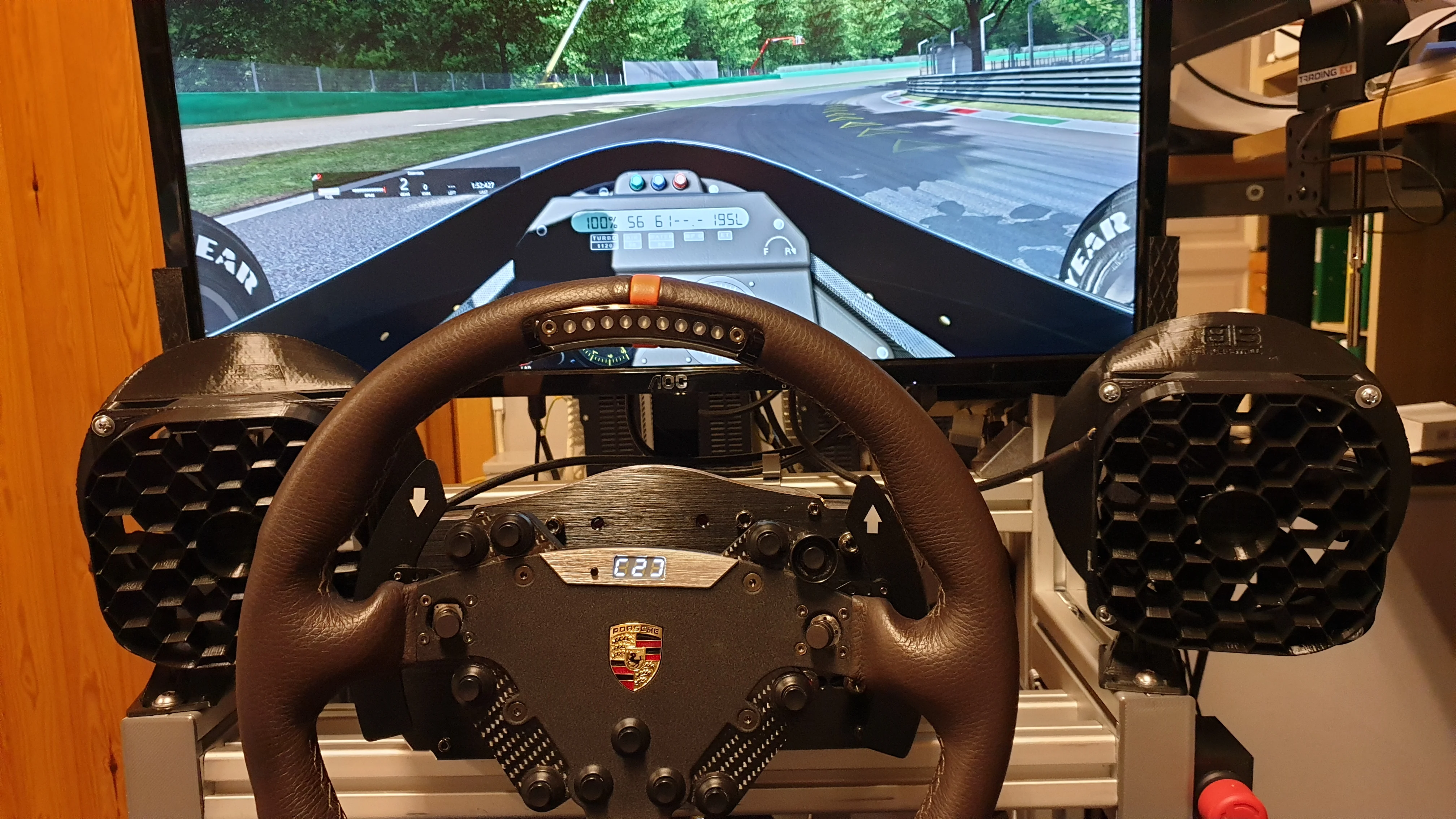 Wind simulator / generator for simulator games (140mm fan)