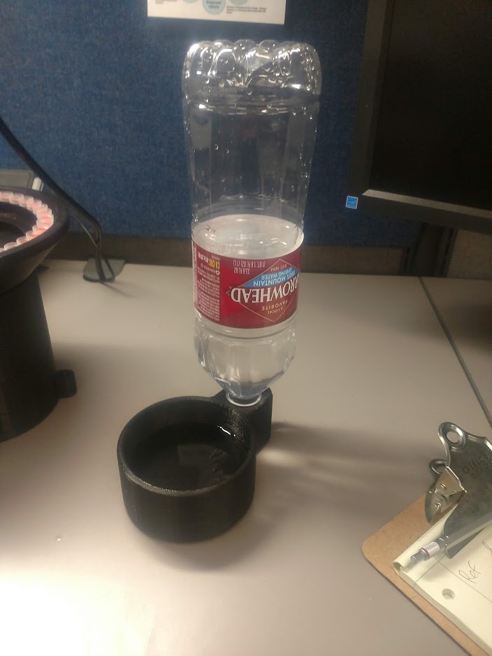 Arrowhead water bottle dog bowl