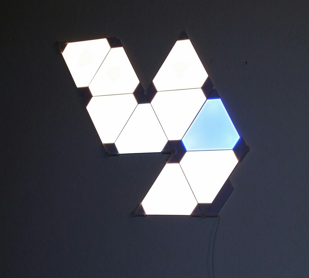 nanoleaf aurora wall mounts