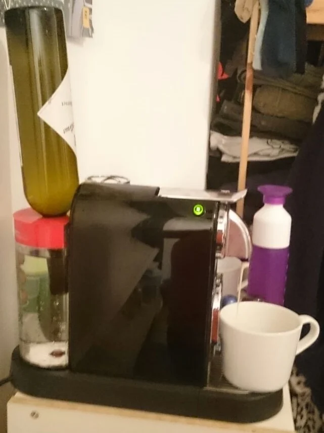 Nespresso Citiz bottle holder