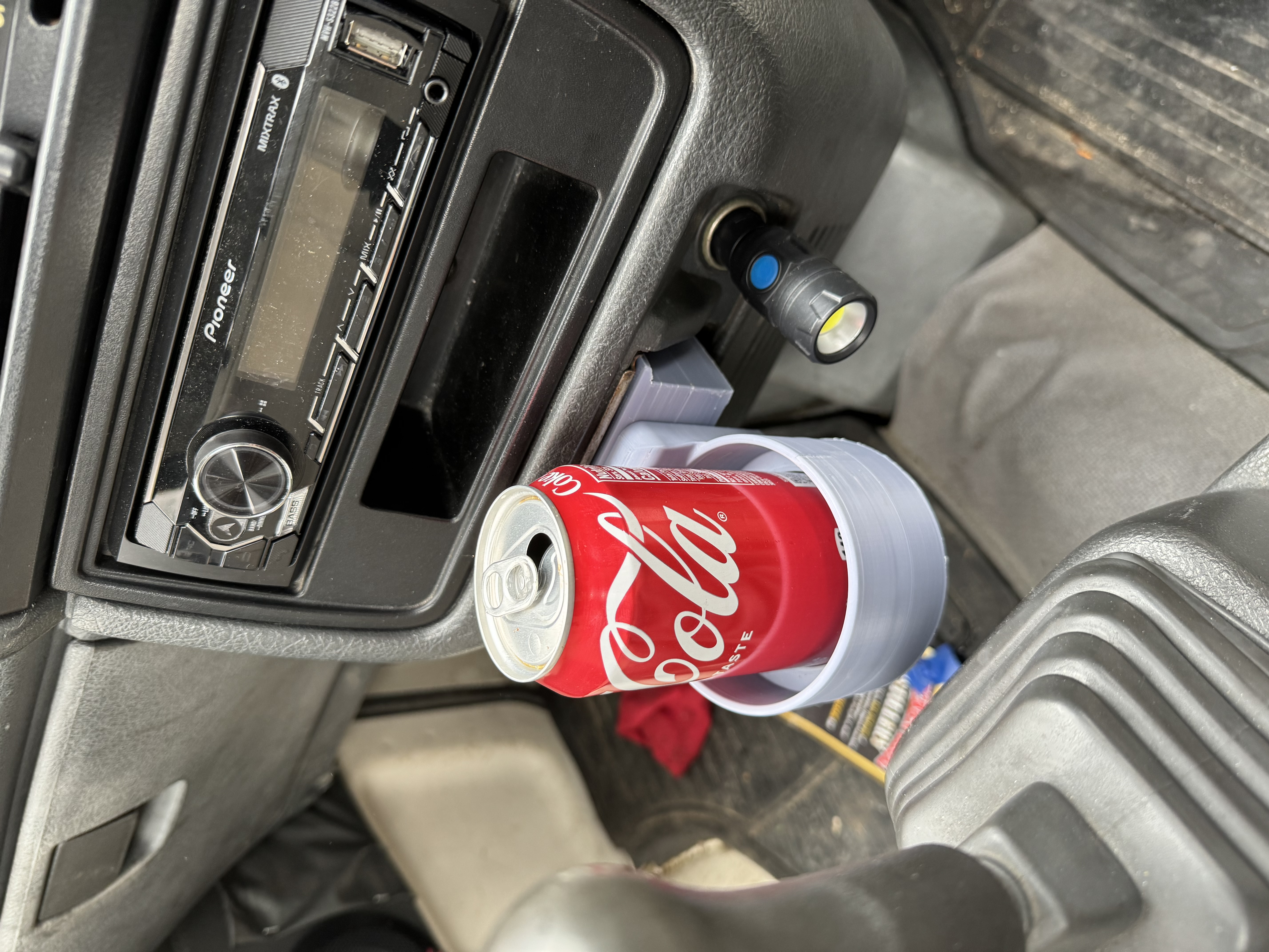 Suzuki Carry DD51T Cup Holder