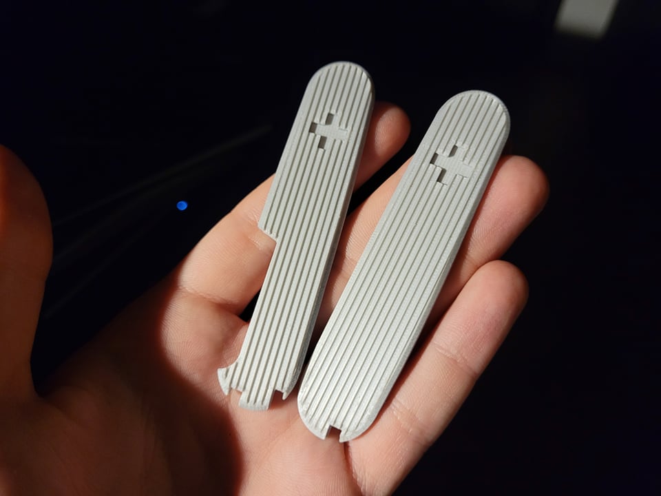 91mm Victorinox Plus Scales