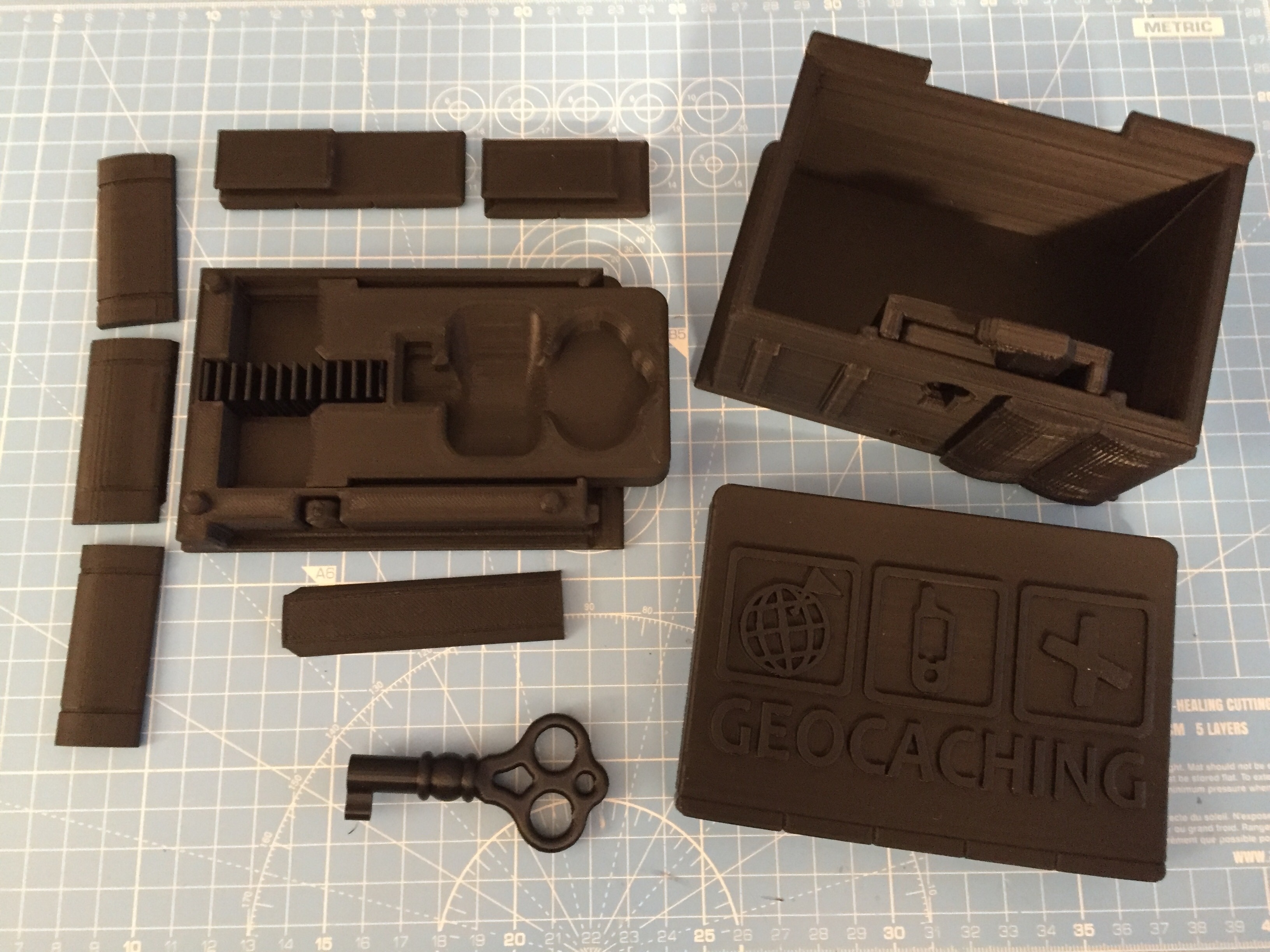 Secret Geocaching Box