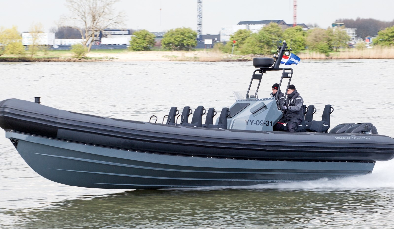 Rigid Hull Inflatable Boat - 1/50ème