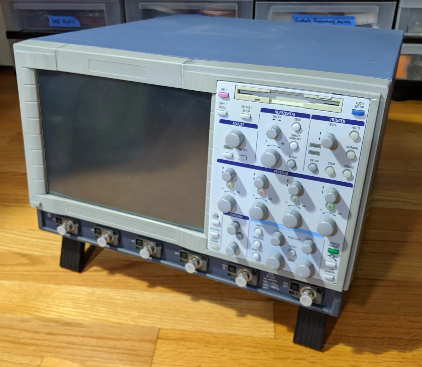 LeCroy WavePro/WaveMaster/SDA/DDA oscilloscope compatible bezel and power button