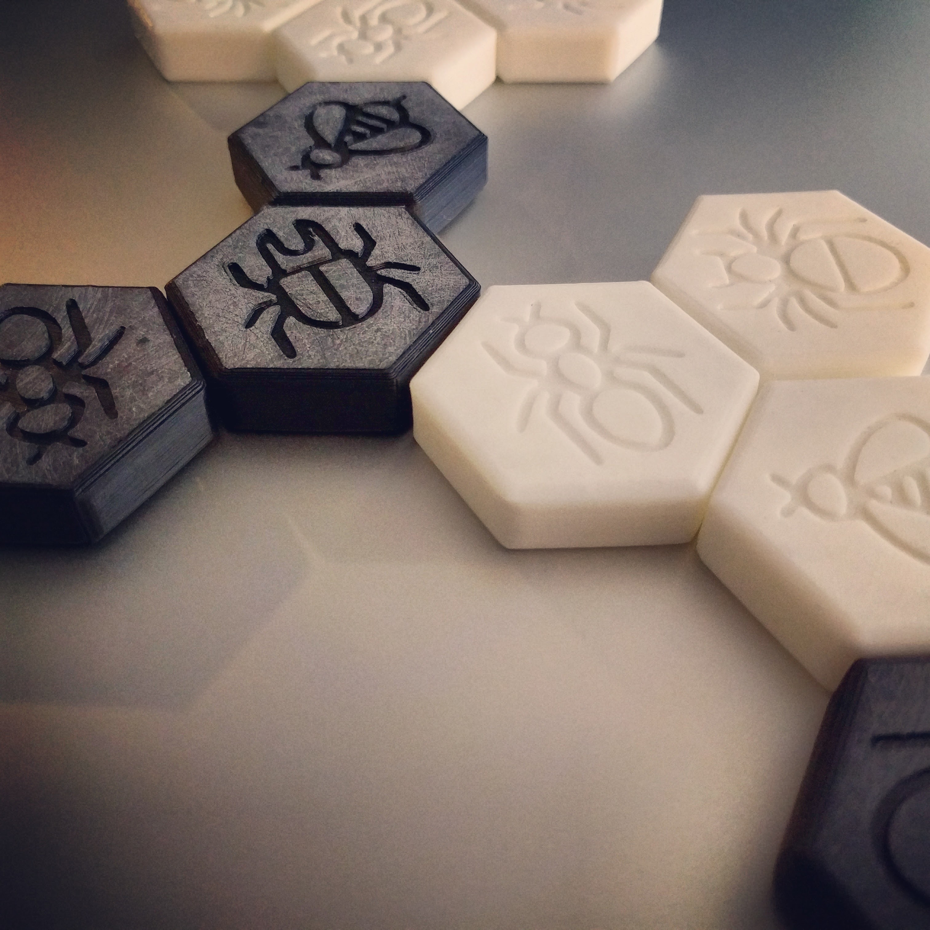 Hive Game Derivative "Swarm"