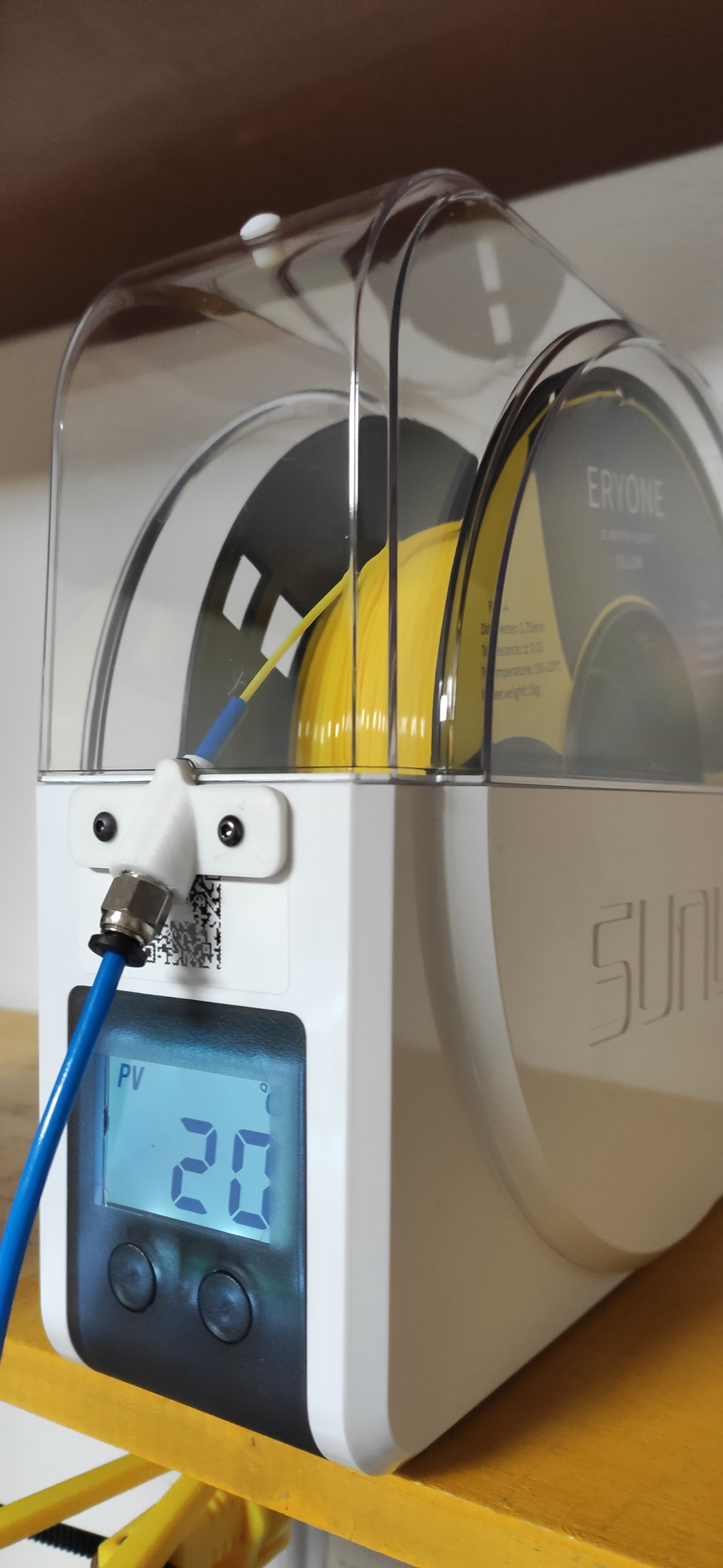 Sunlu Dryer Box filament guide
