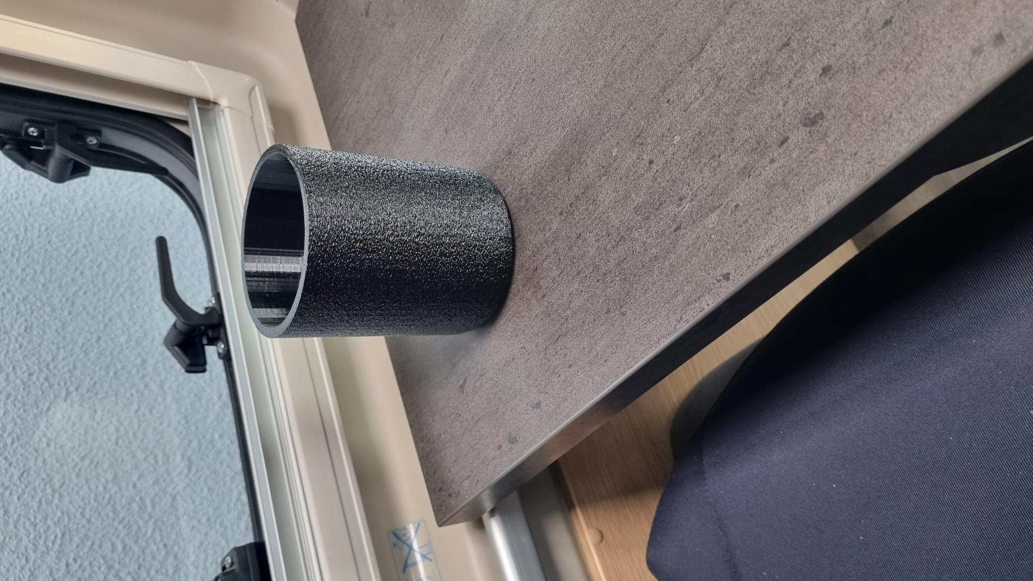 Flaschen und Becher Halter Campervan