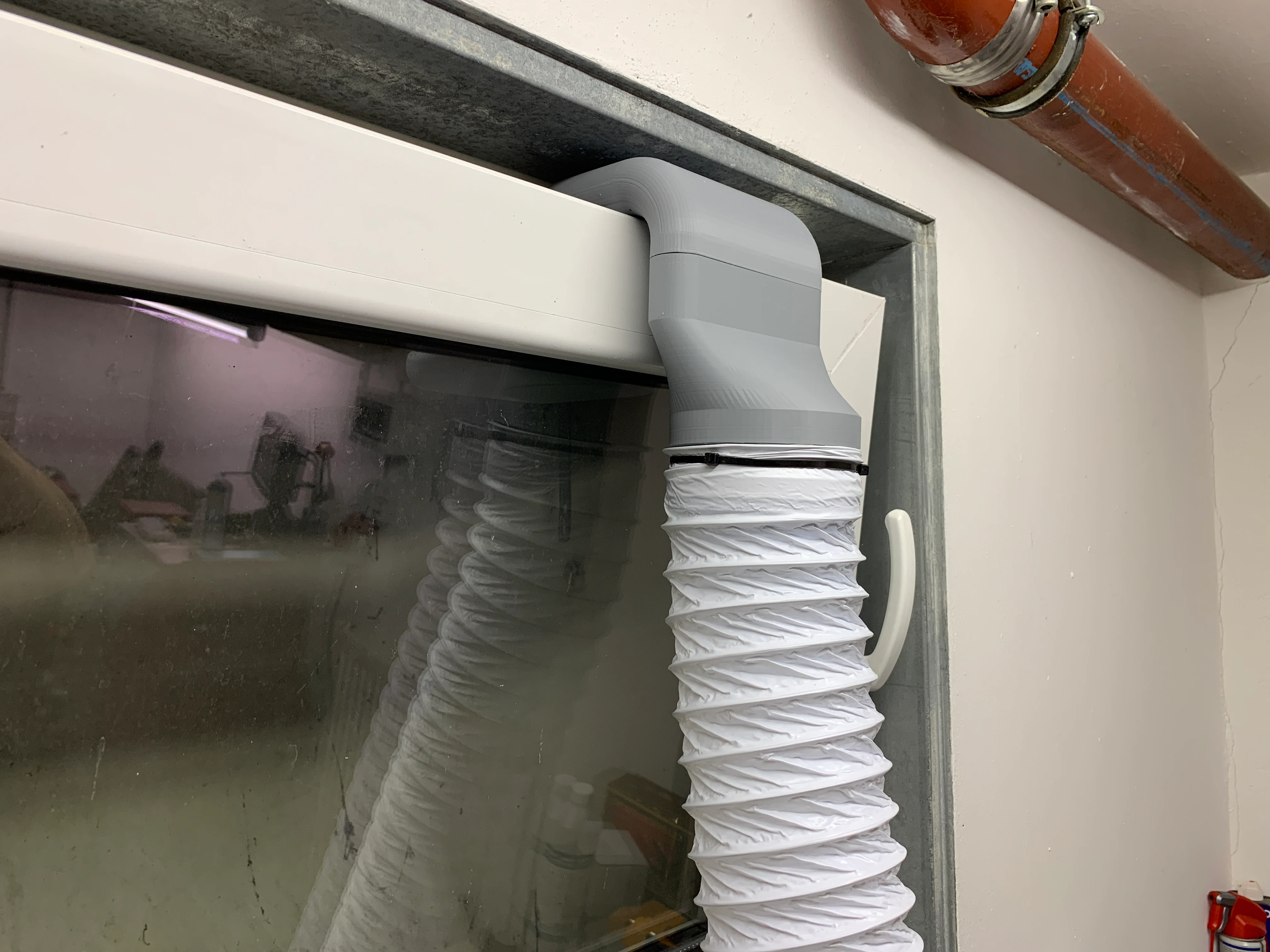 K40 Tilt window exhaust hood / Kippfenster Ablufthutze