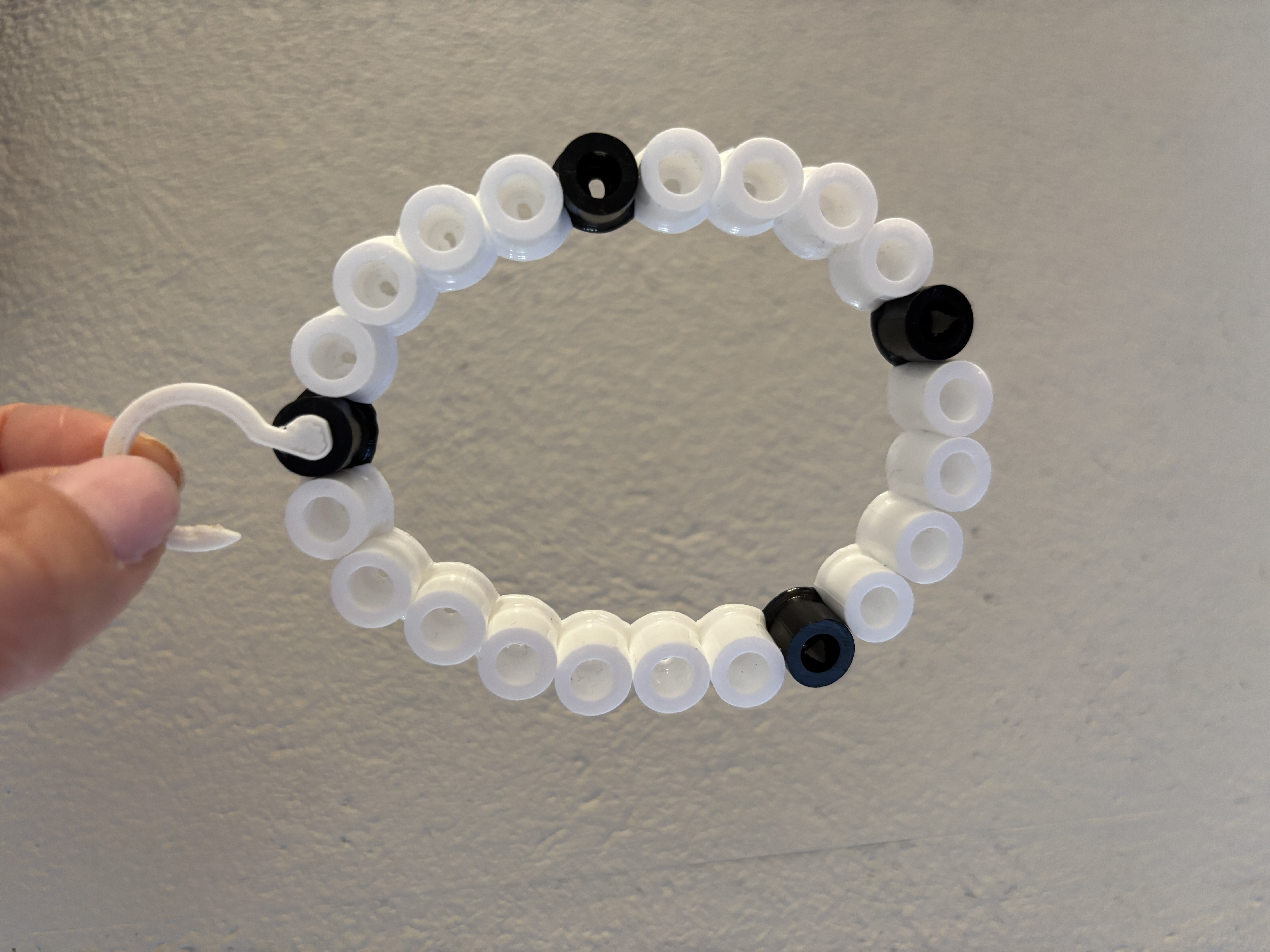 Paas ei buitenrand voor grote strijkkralen Hama / Easter egg outer rim for large Hama iron-on beads