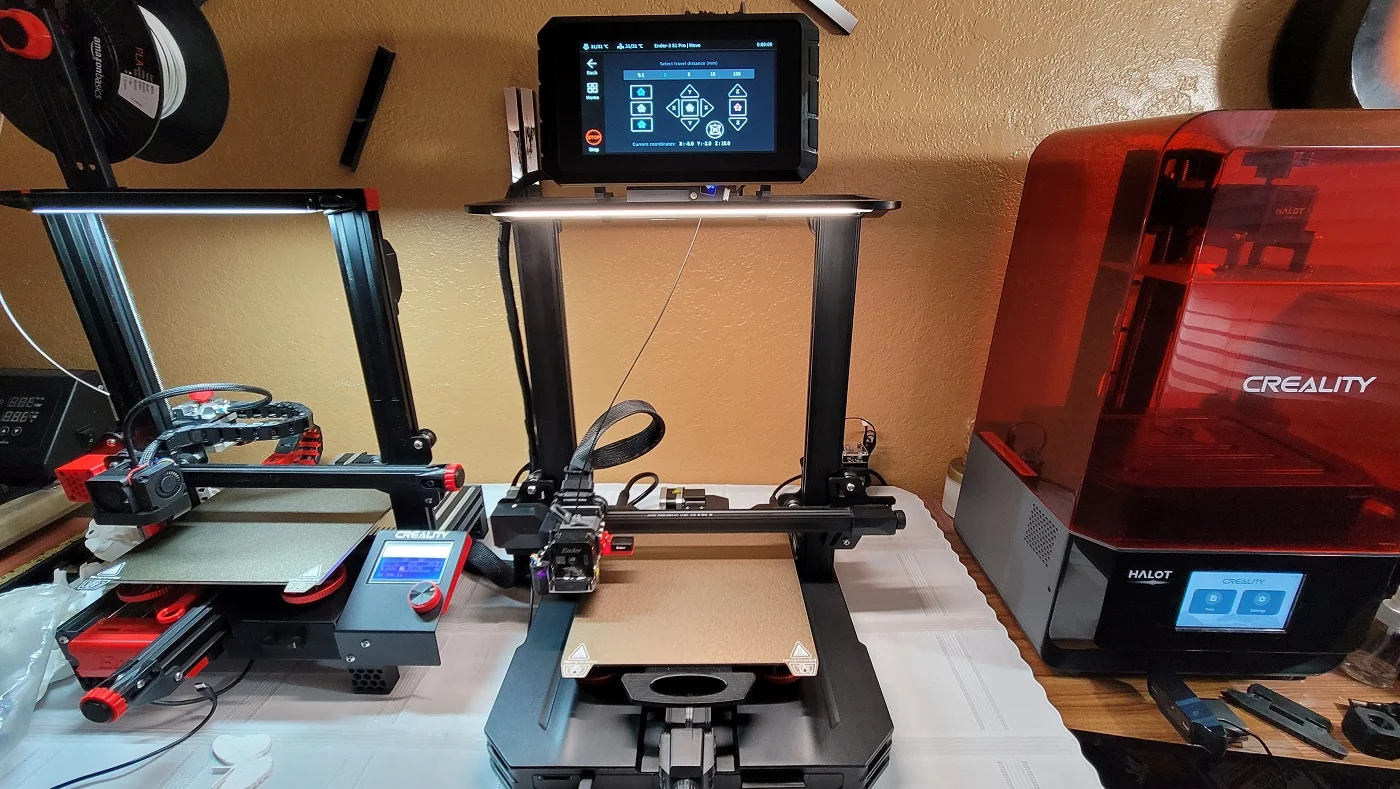 Creality Sonic Pad top mount v2 - larger holes for screws