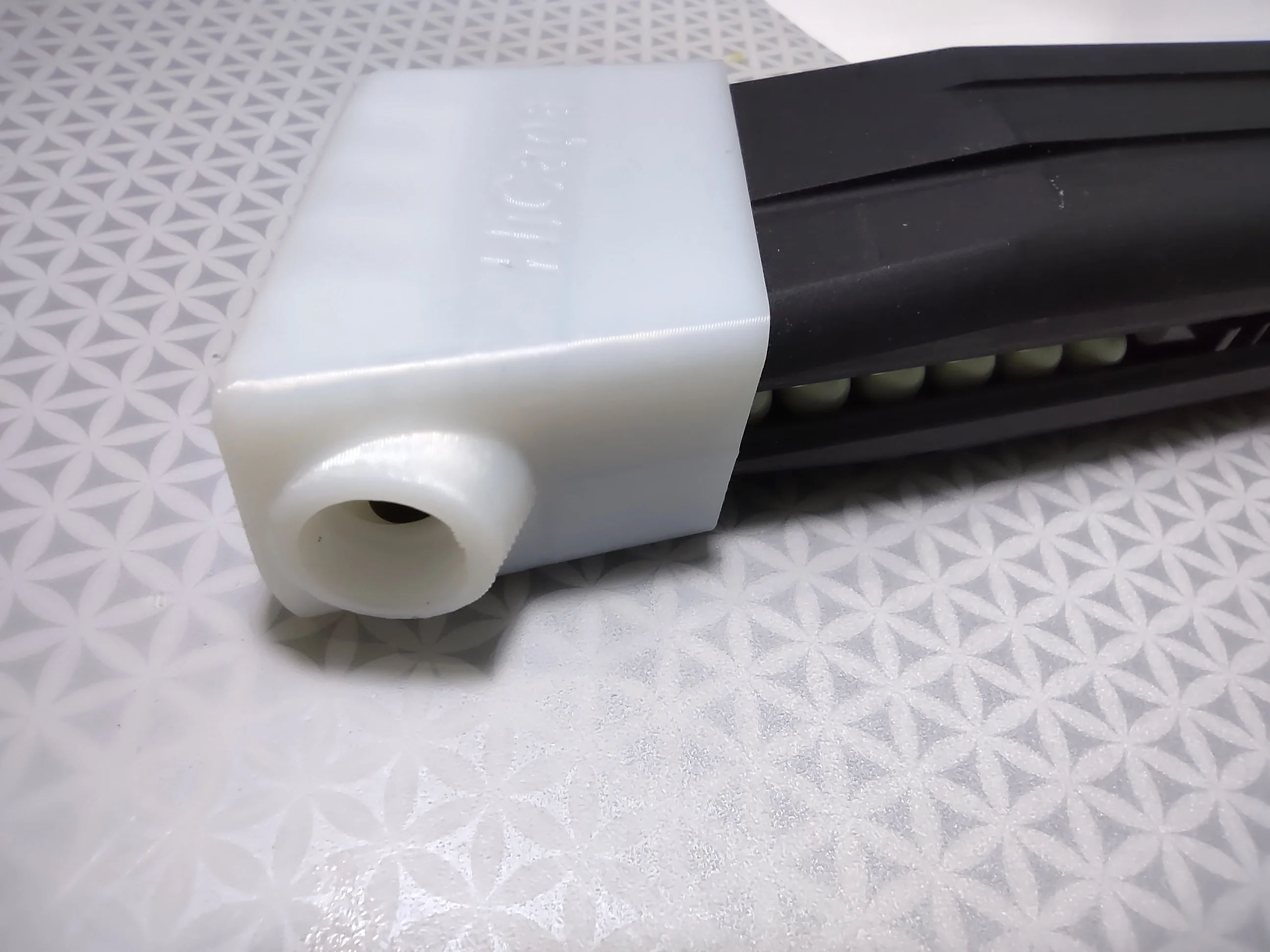 Speedloader/Thumbsaver for HiCapa GBB airsoft magazines