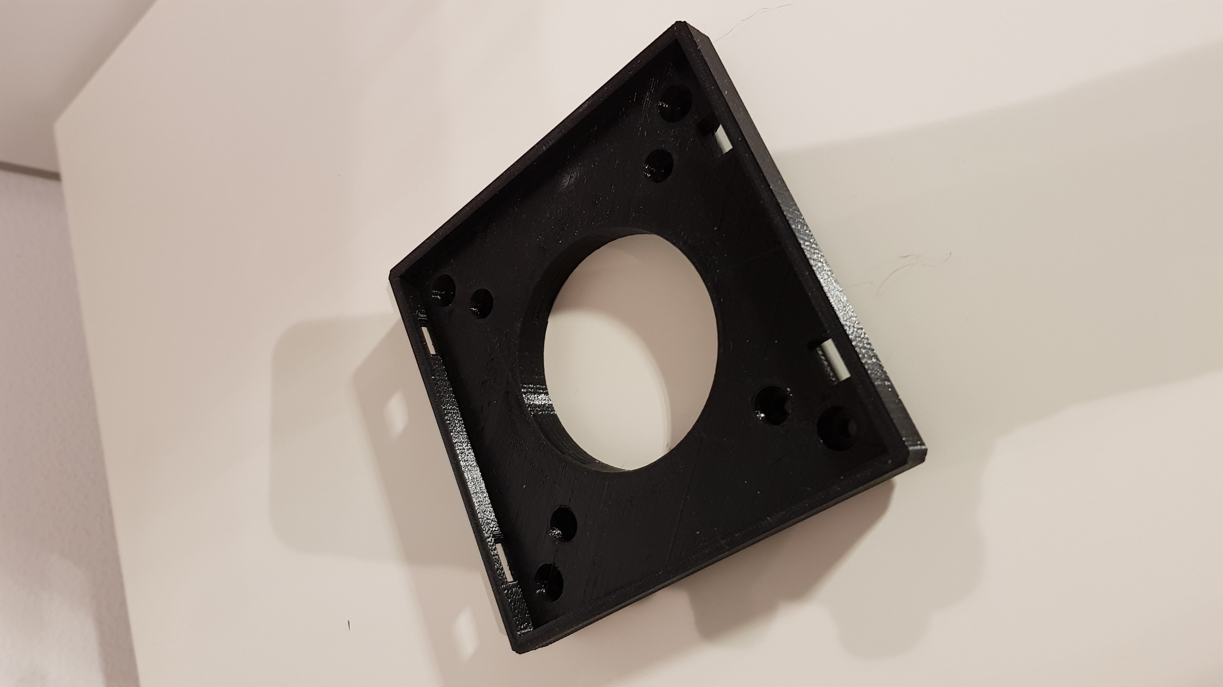 Dell Monitor Stand VESA 75 / 100 adapter