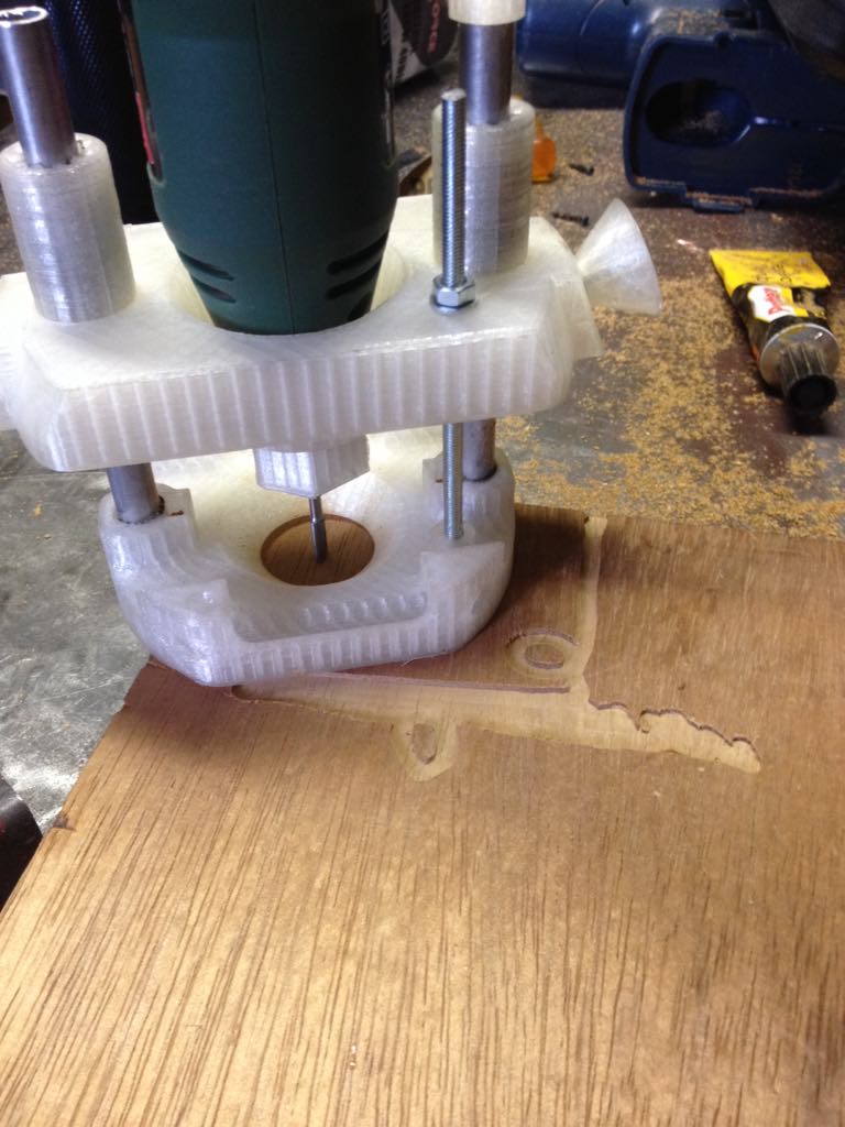 Dremel Plunge Router / Défonceuse