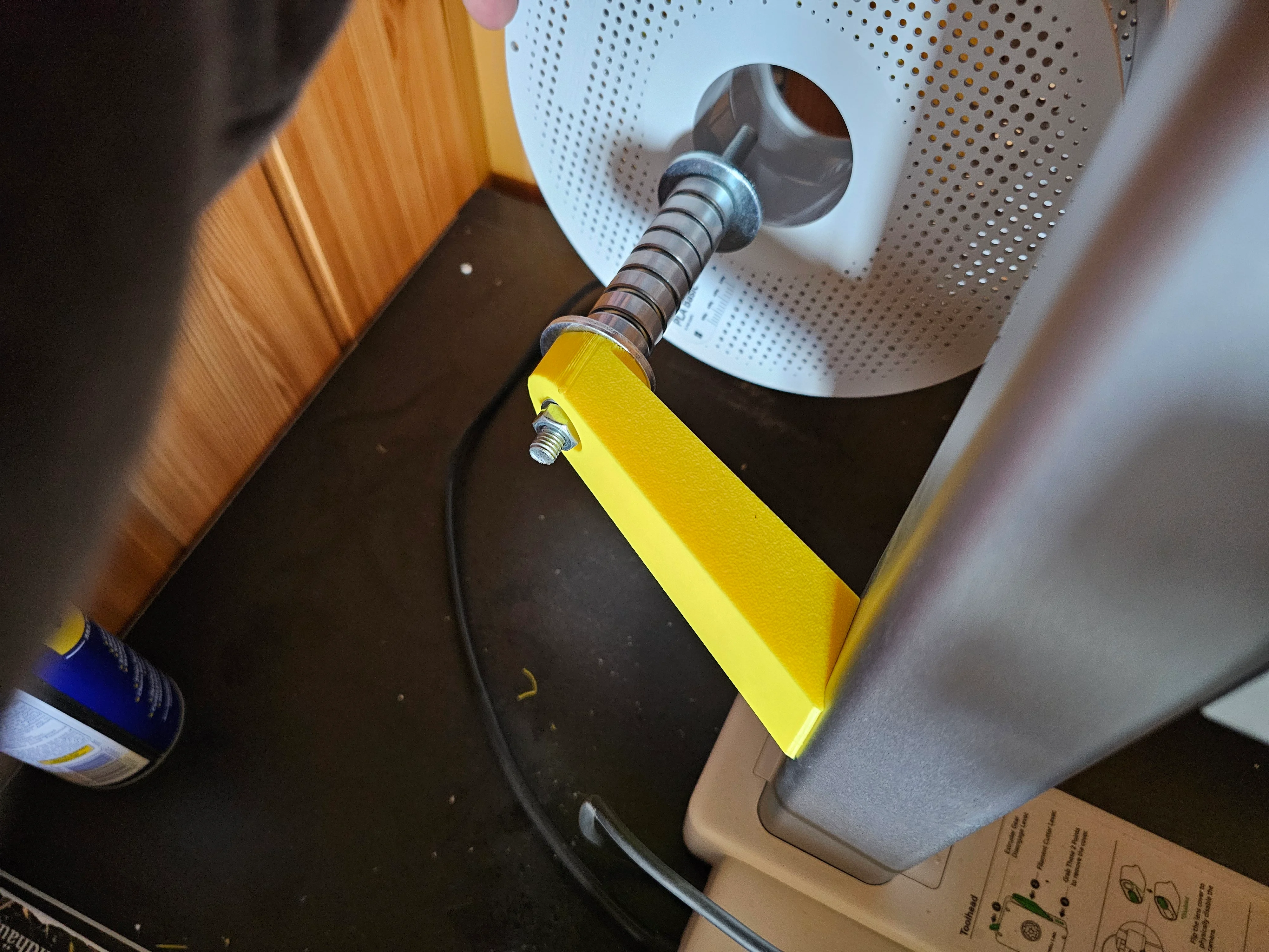 Bambulab A1 Mini Spoolholder - modified for ball bearings