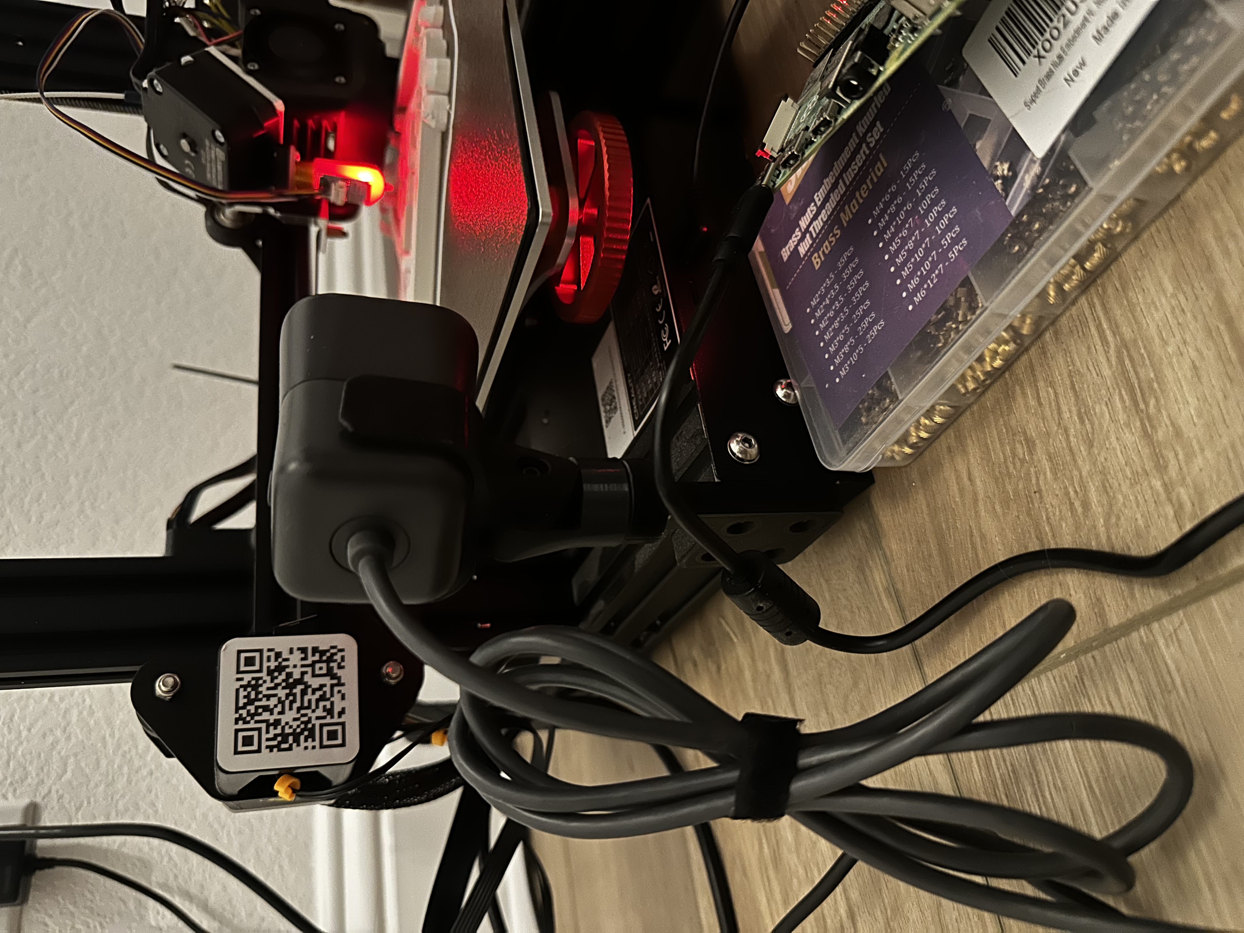 Logitech StreamCam Mount for Ender 3 / Ender 3 V2
